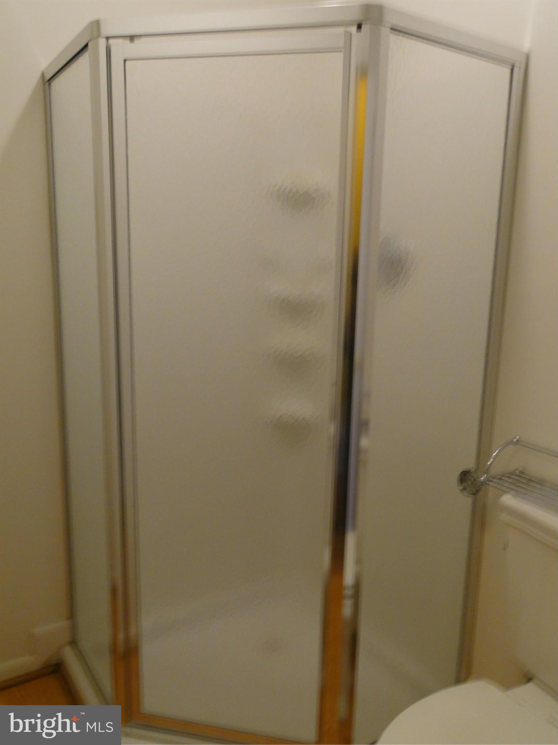 BAYVIEW HILLS - Residential Lease