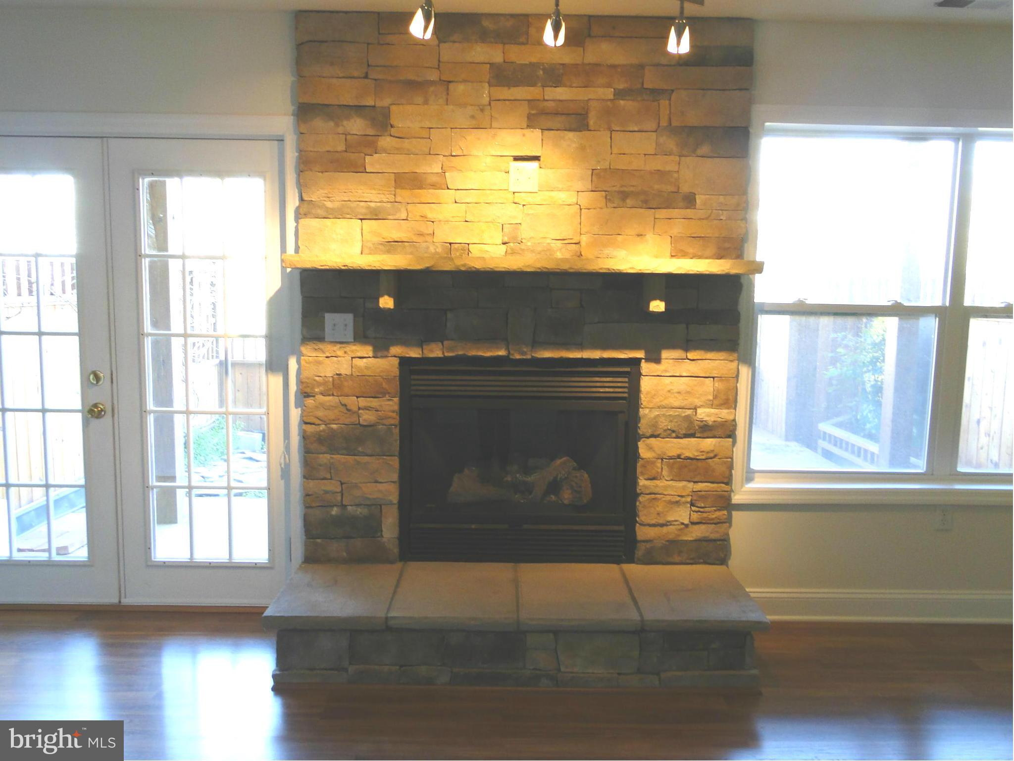 BAYVIEW HILLS - Residential Lease