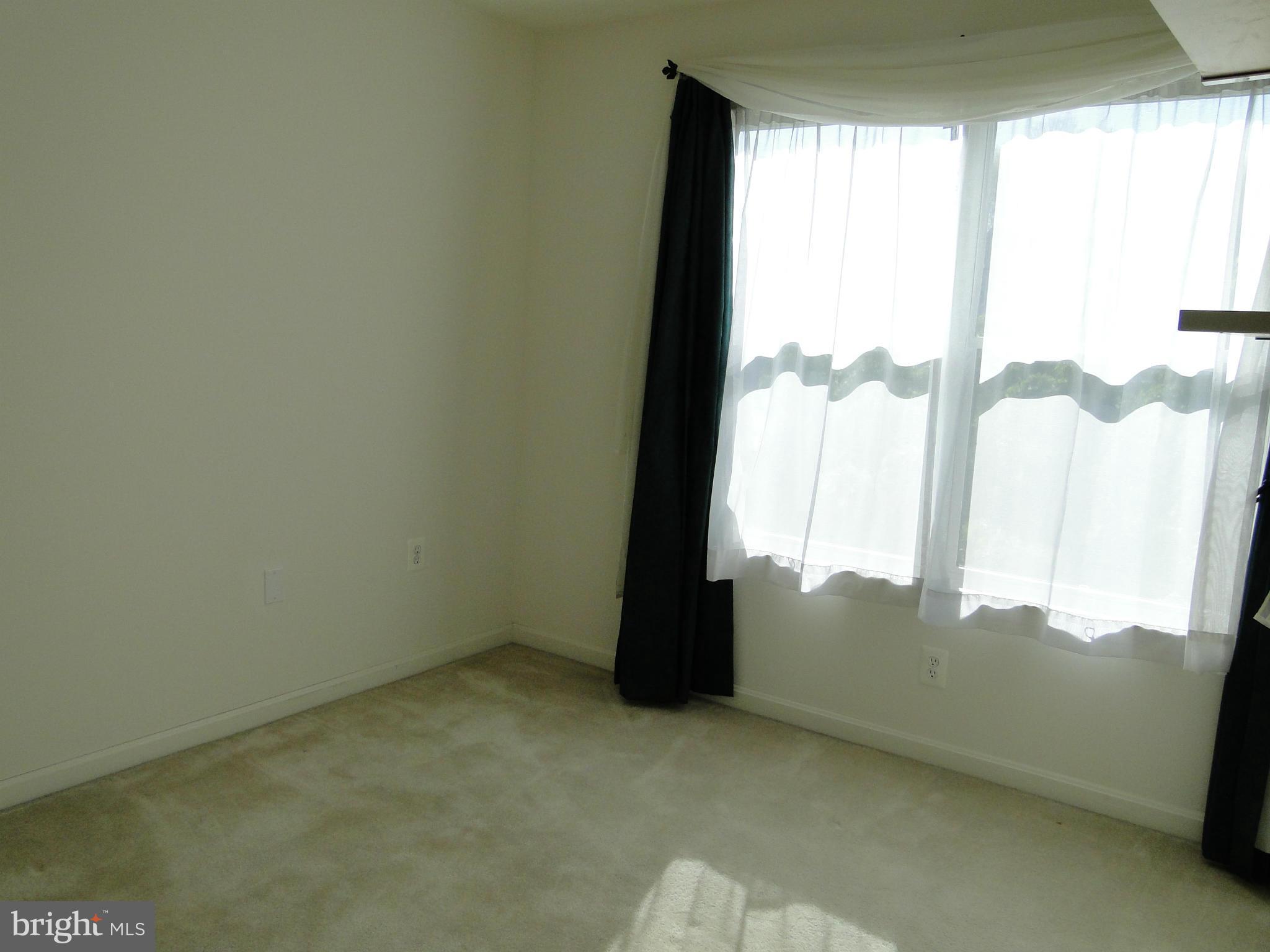 BAYVIEW HILLS - Residential Lease