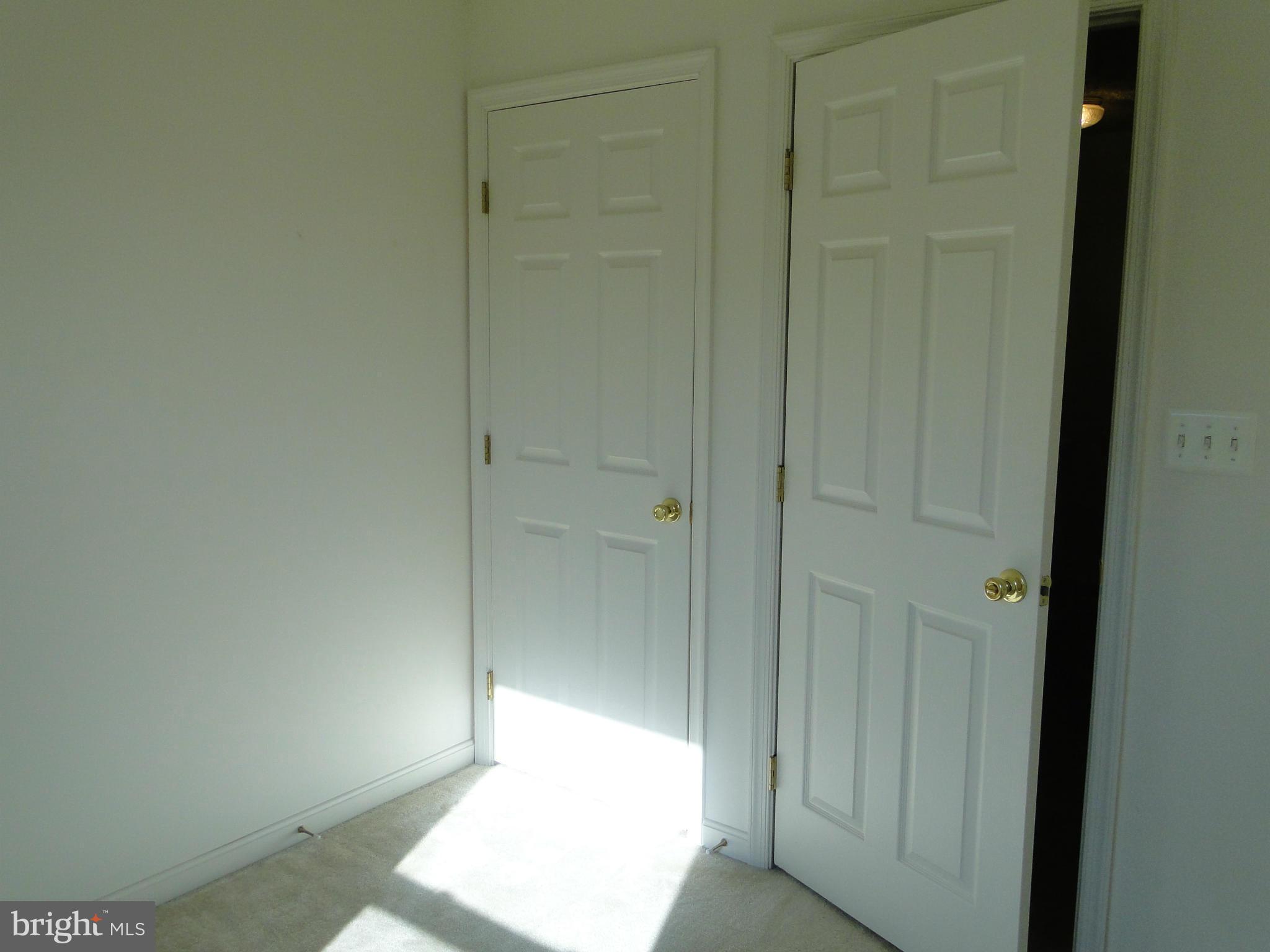 BAYVIEW HILLS - Residential Lease