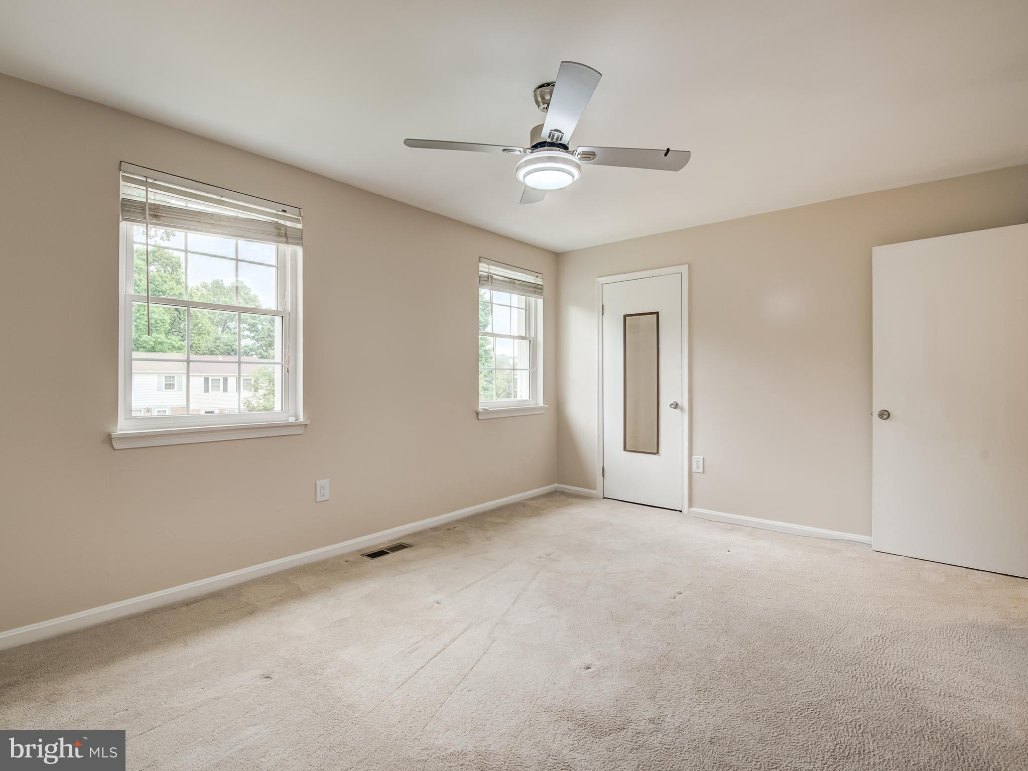 PINEWOOD GREENS - Residential Lease