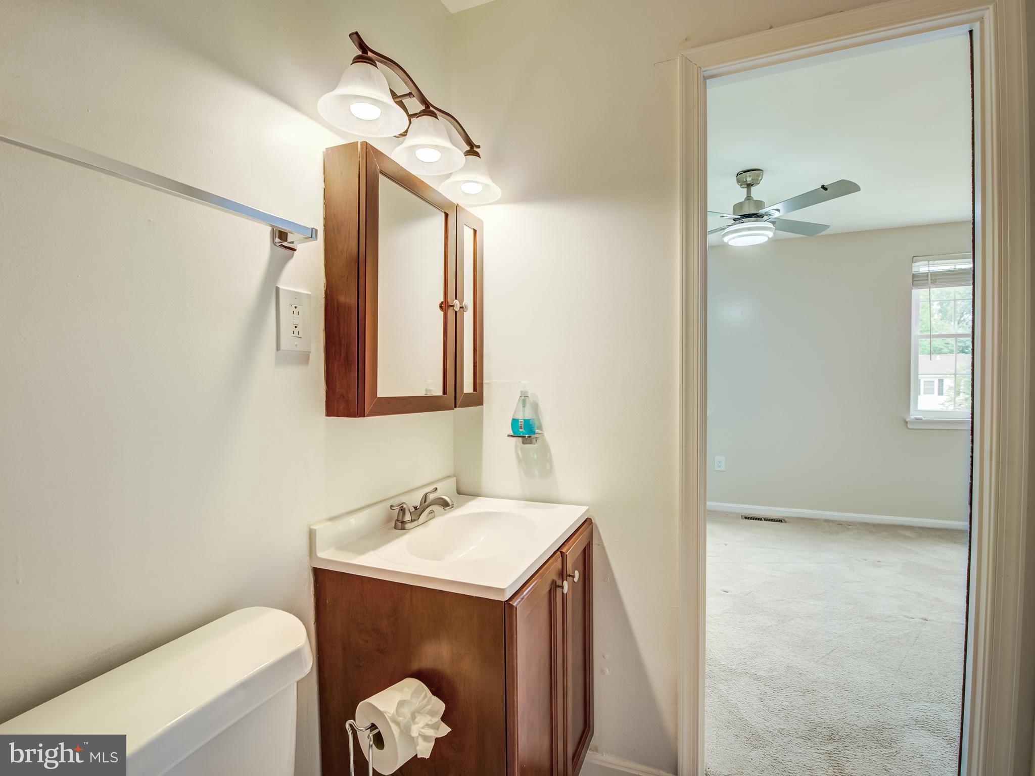 PINEWOOD GREENS - Residential Lease