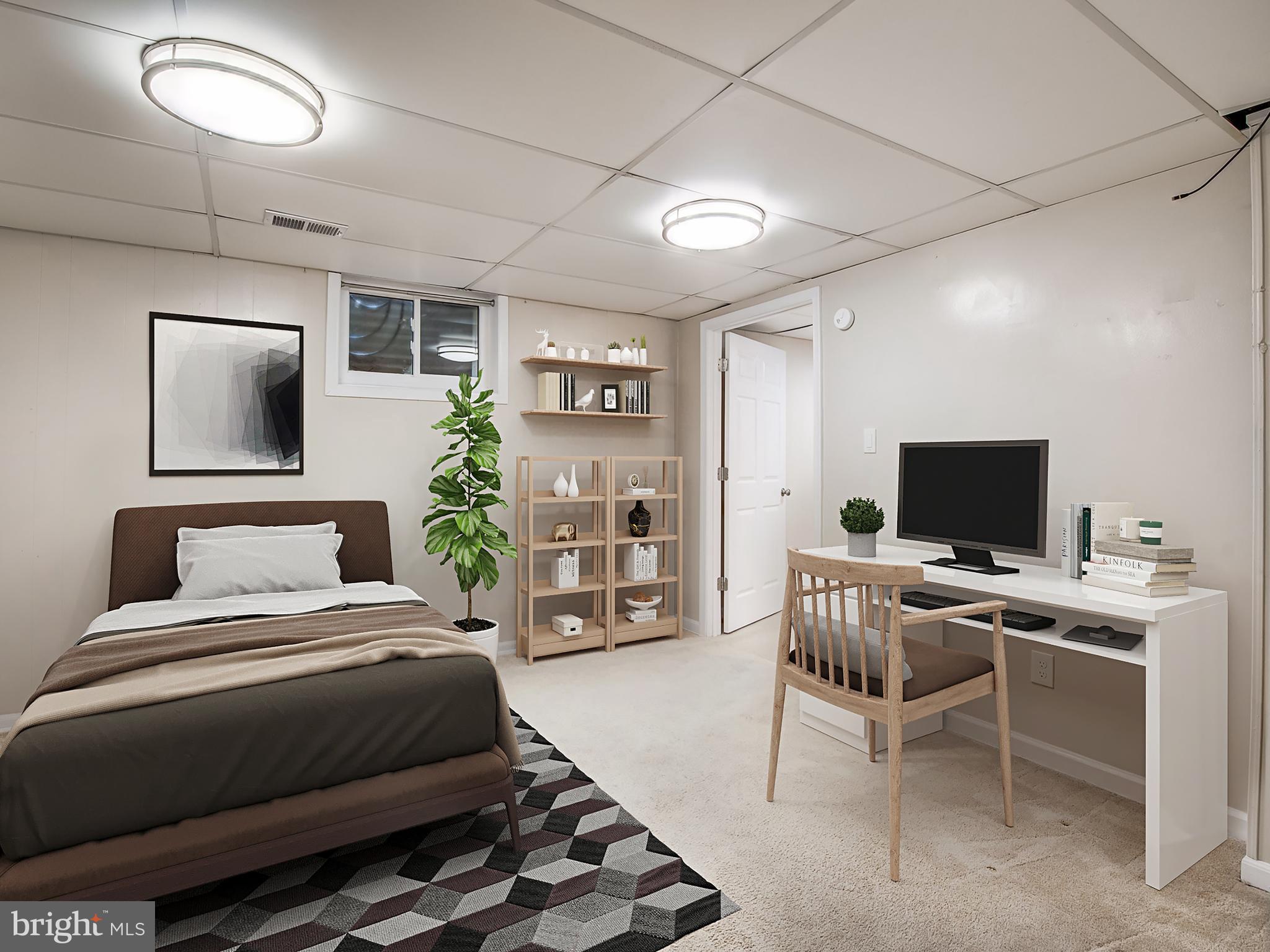 PINEWOOD GREENS - Residential Lease