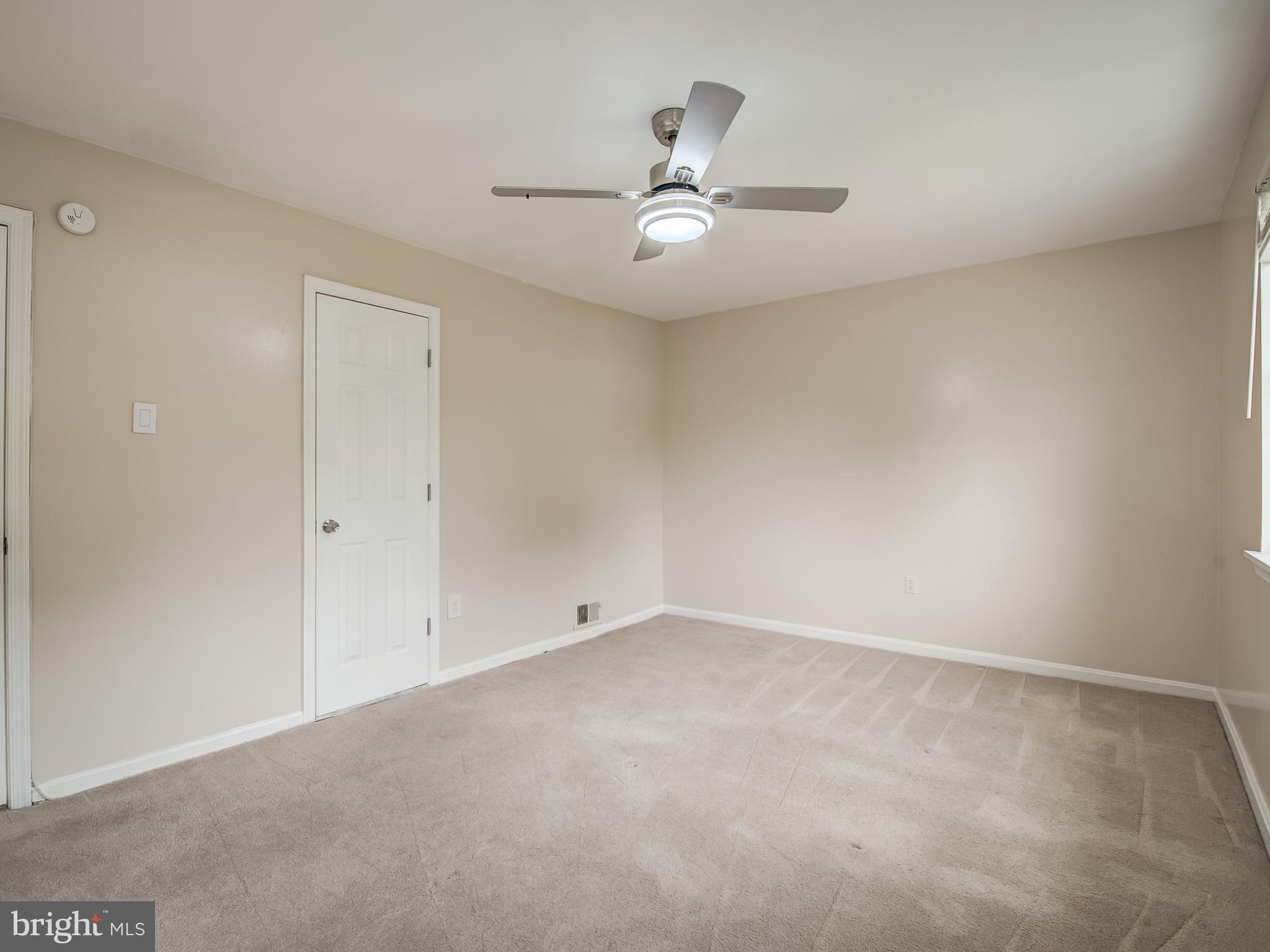 PINEWOOD GREENS - Residential Lease