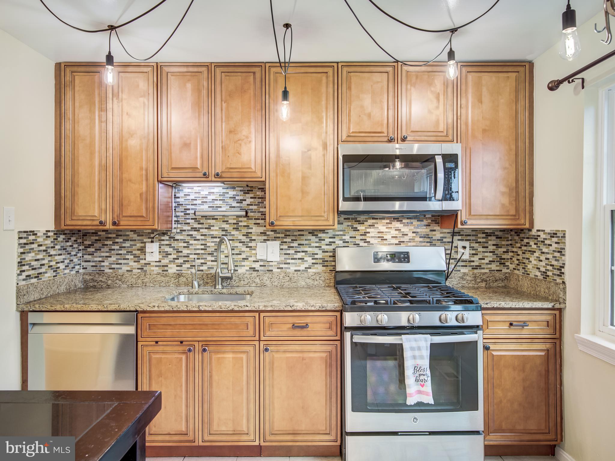 PINEWOOD GREENS - Residential Lease