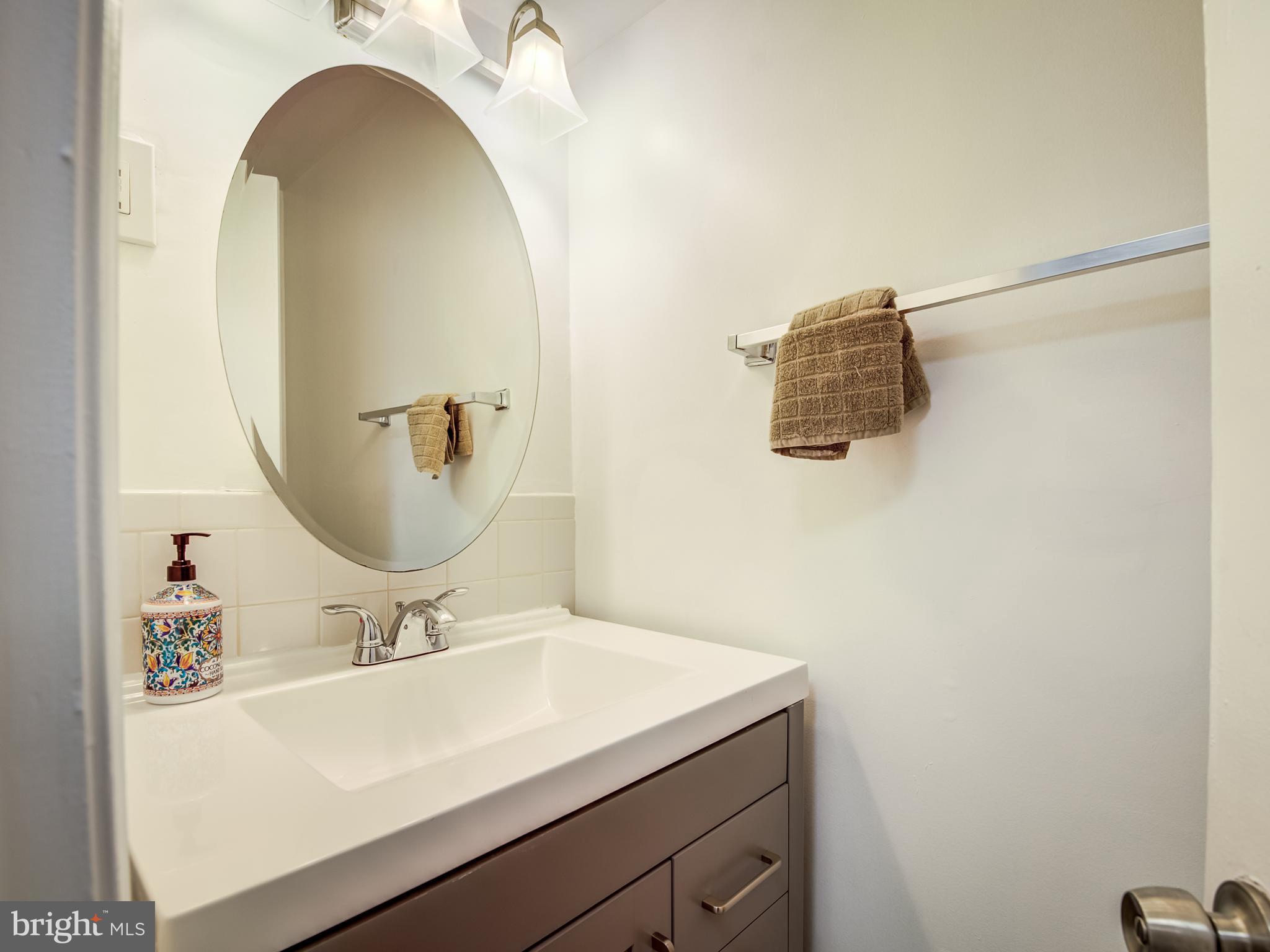 PINEWOOD GREENS - Residential Lease