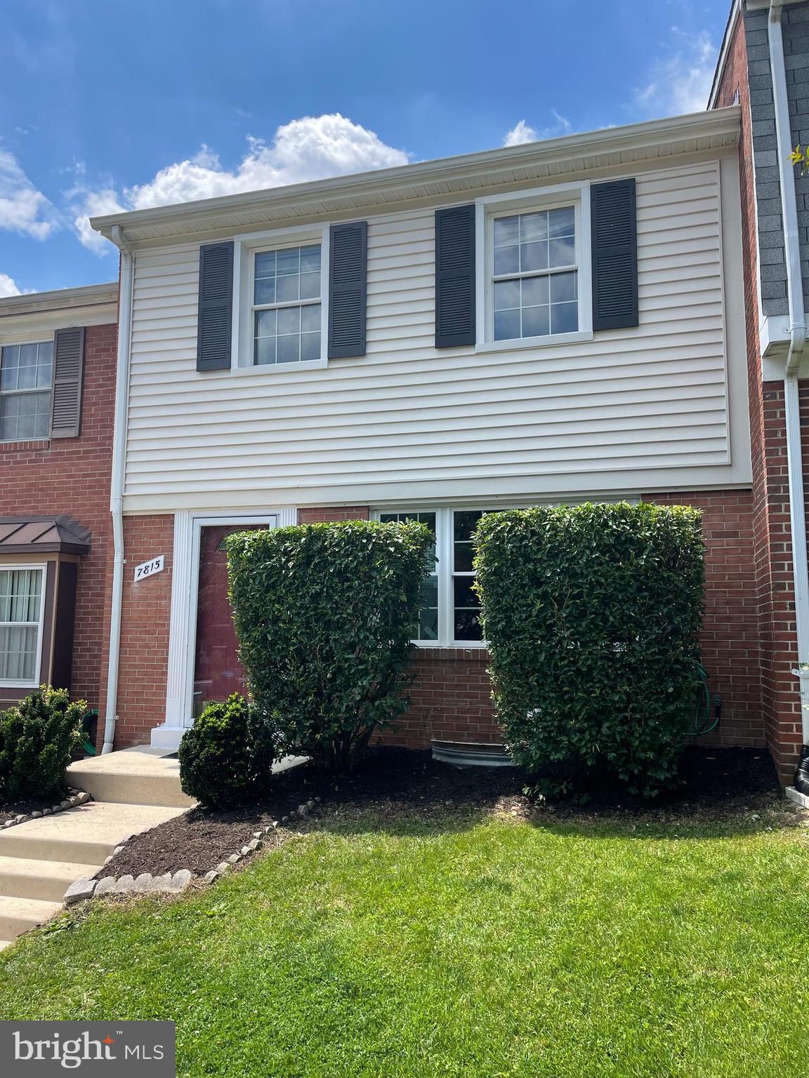 PINEWOOD GREENS - Residential Lease