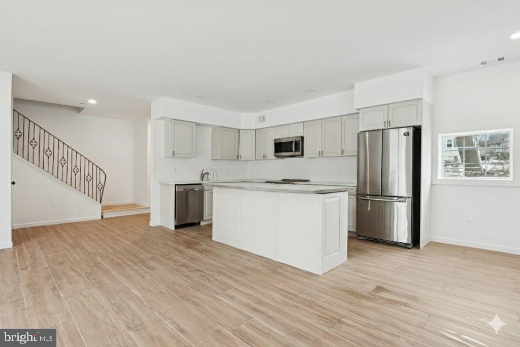 LINWOOD - Residential