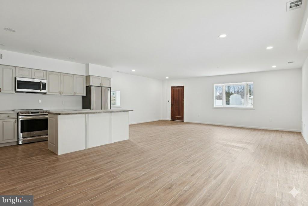 LINWOOD - Residential