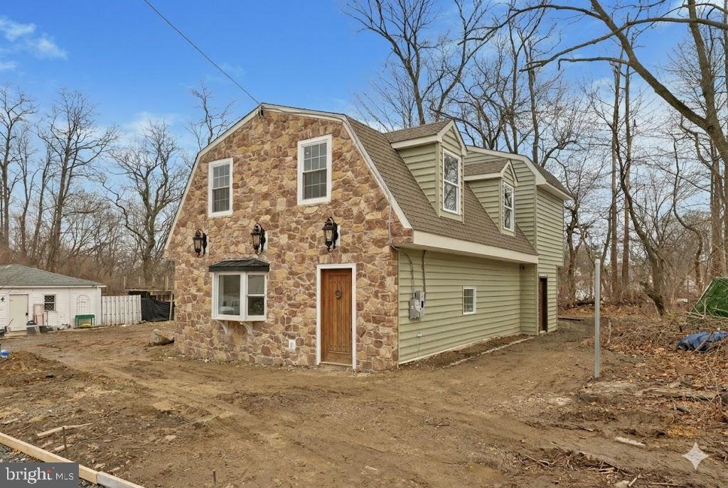 LINWOOD - Residential