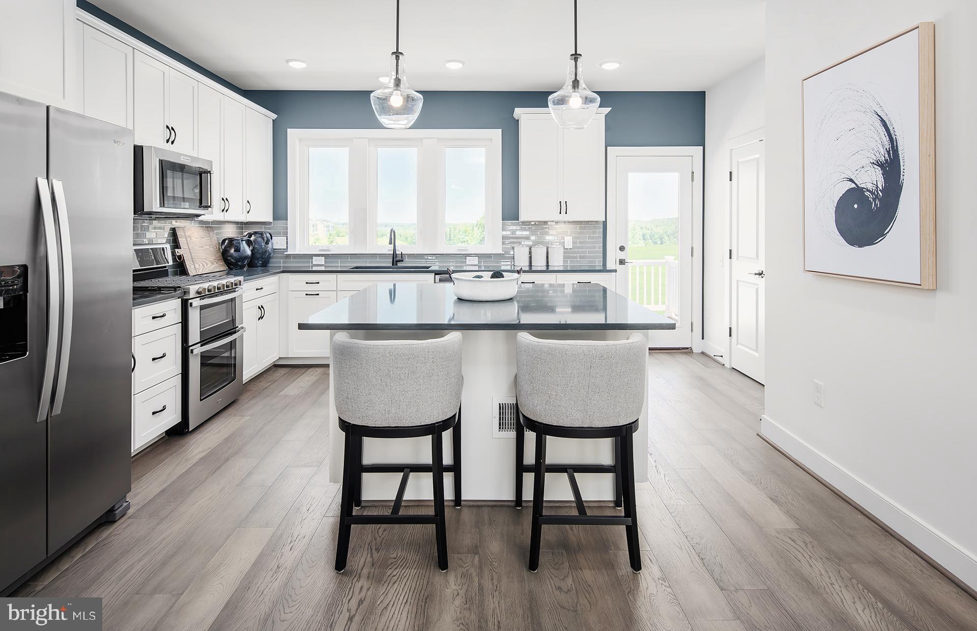 POTOMAC SHORES - Residential