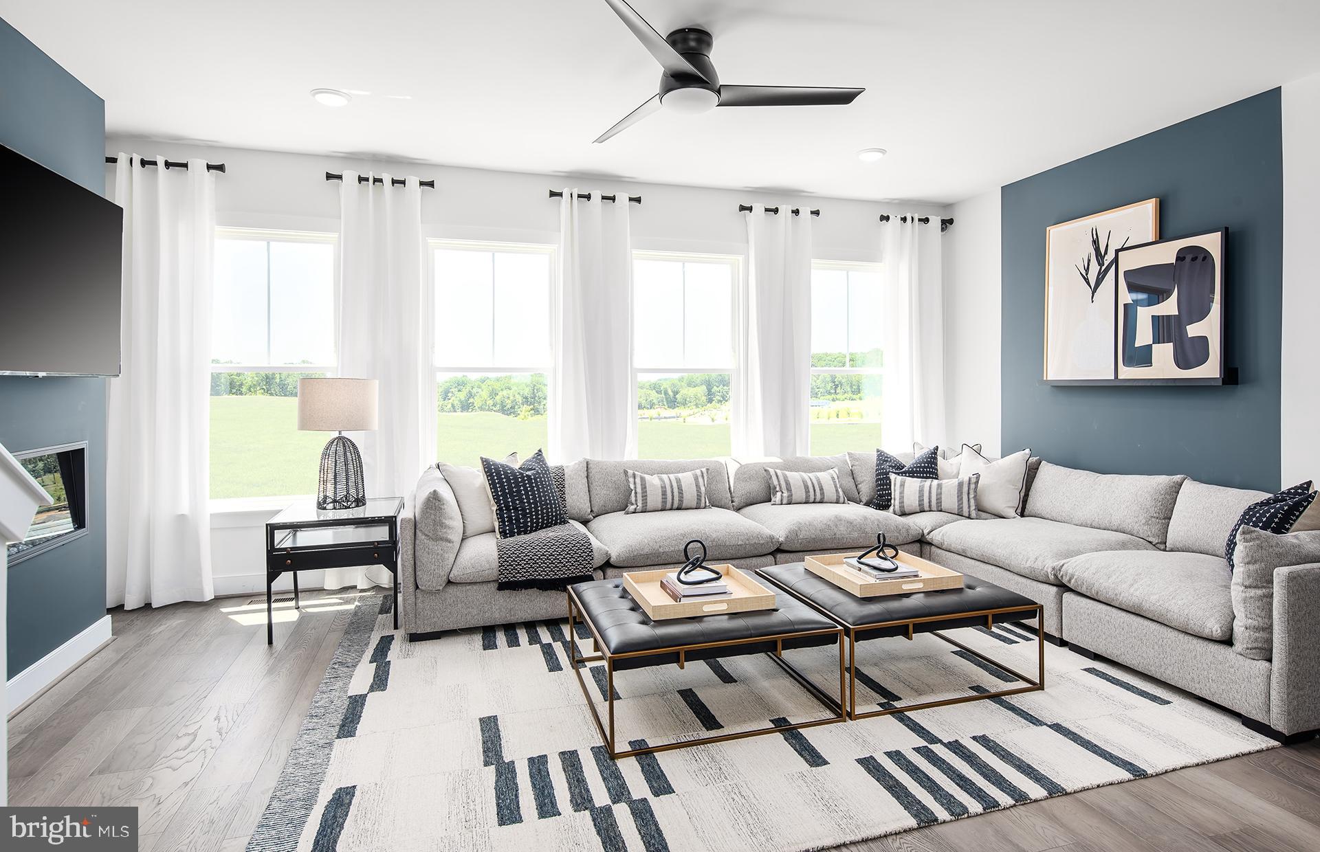 POTOMAC SHORES - Residential