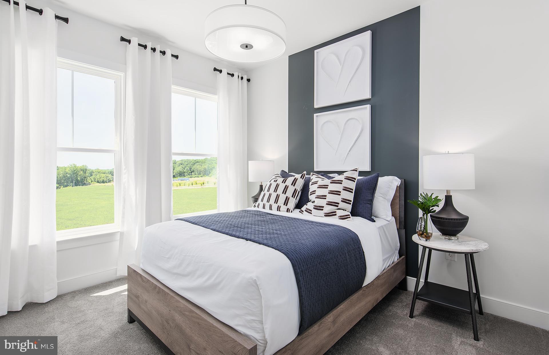 POTOMAC SHORES - Residential