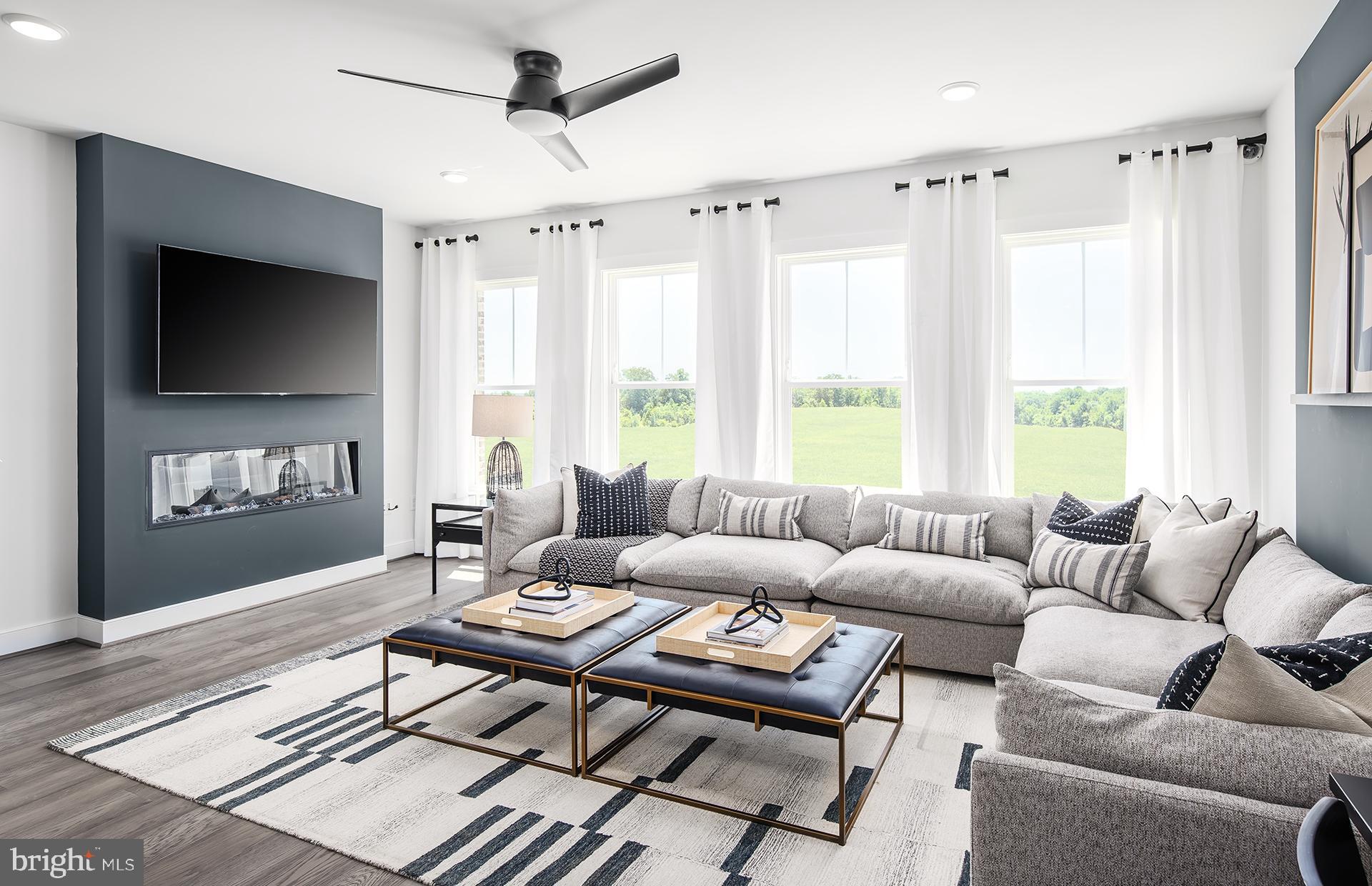 POTOMAC SHORES - Residential