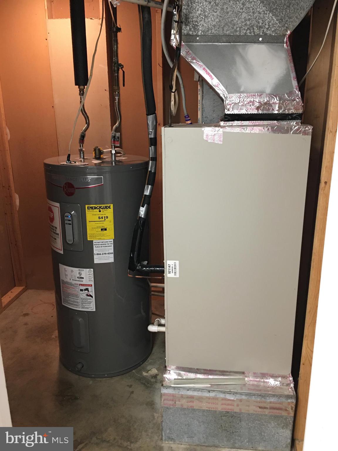 QUAIL MEADOWS TOWNHOUSES - Residential