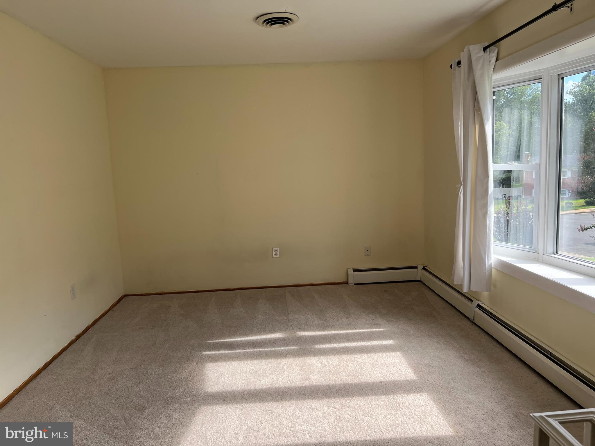 DALE CITY - Residential Lease