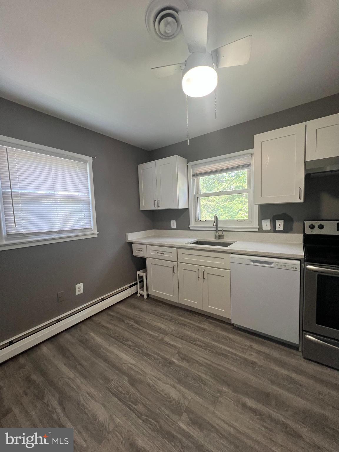 DALE CITY - Residential Lease