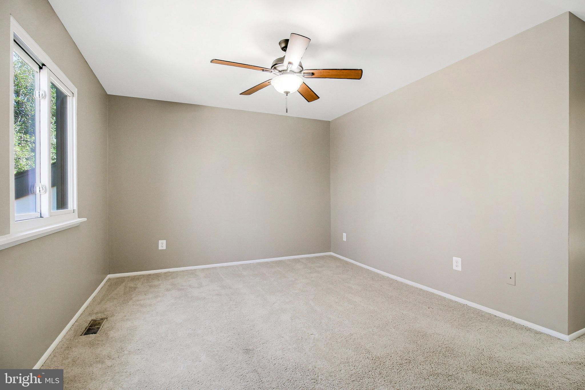 COVINGTON - Residential