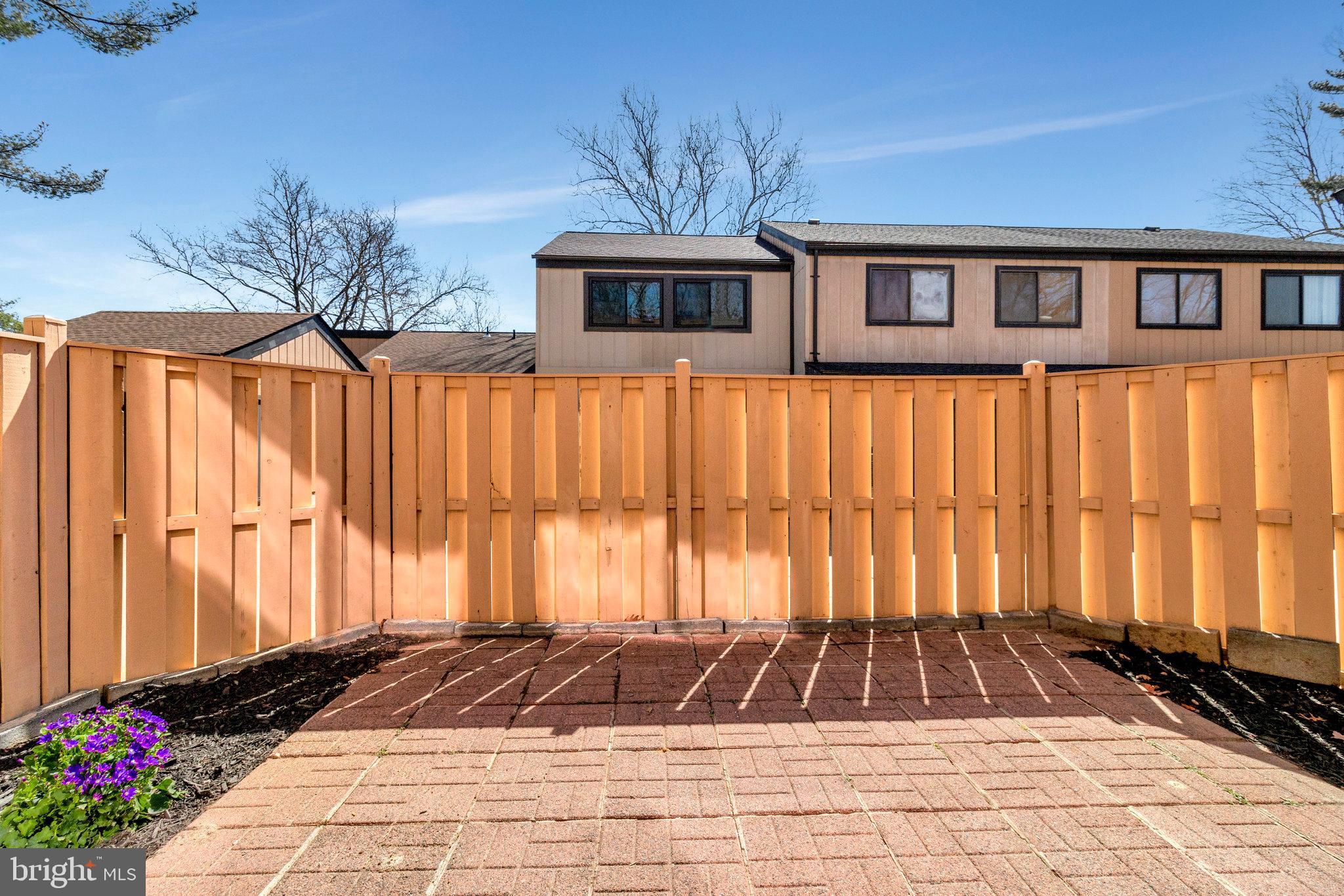 COVINGTON - Residential