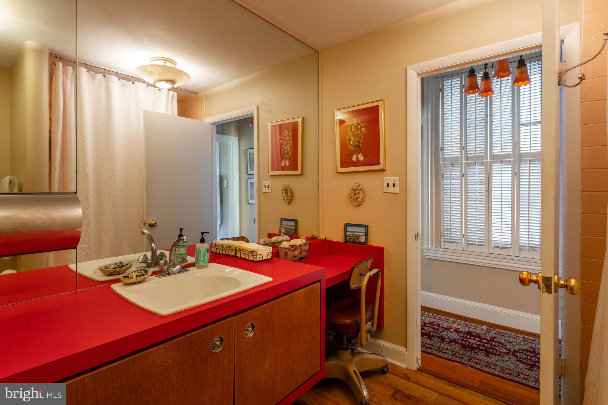 ART MUSEUM AREA - Residential
