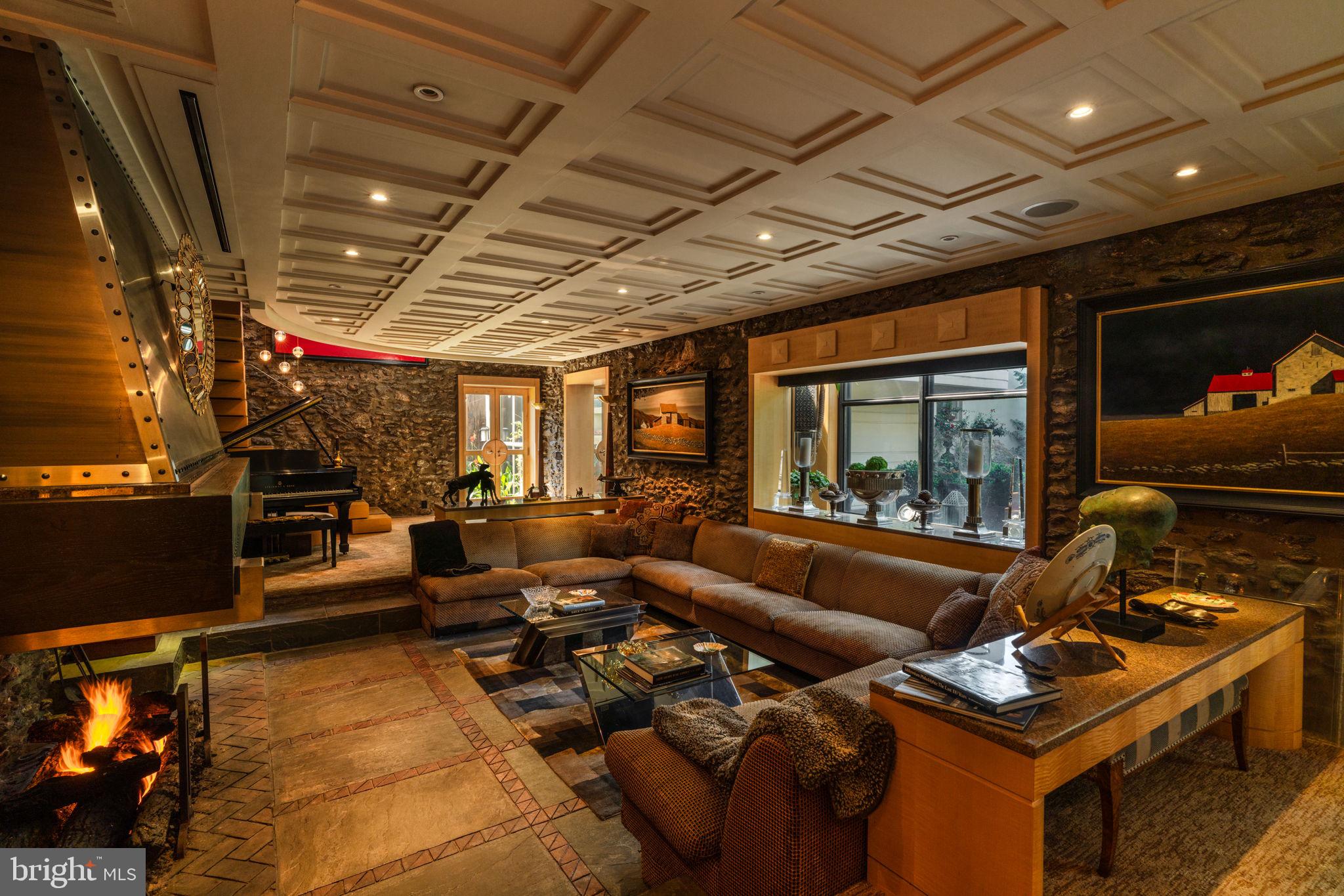 ART MUSEUM AREA - Residential