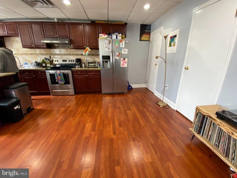 Condo For Rent - 458 E Girard Avenue<br/> Philadelphia County, PHILADELPHIA, PA 19125