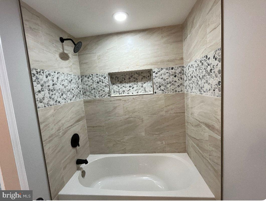 FOREST PARK - Residential