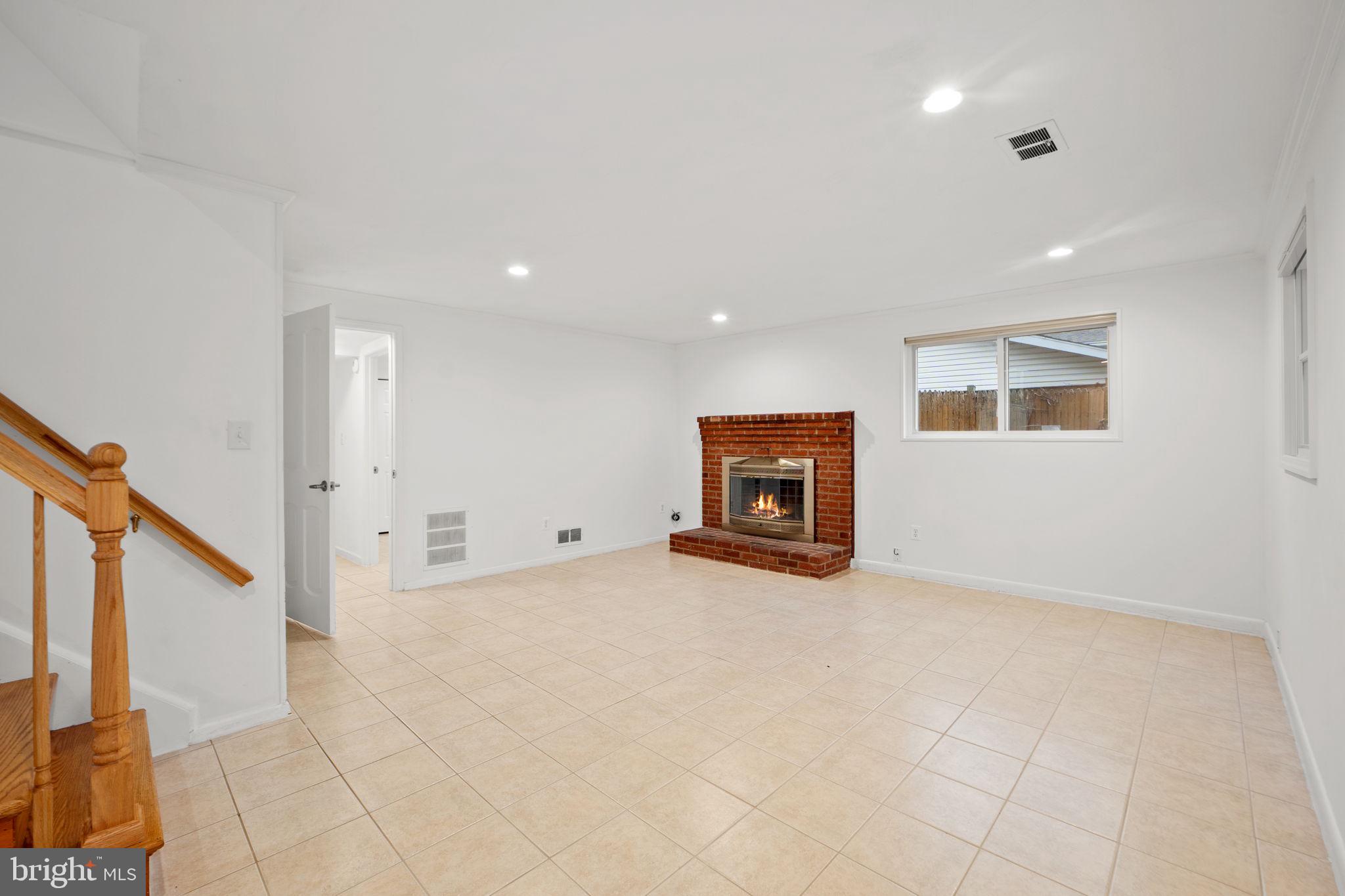 HUNGERFORD - Residential Lease