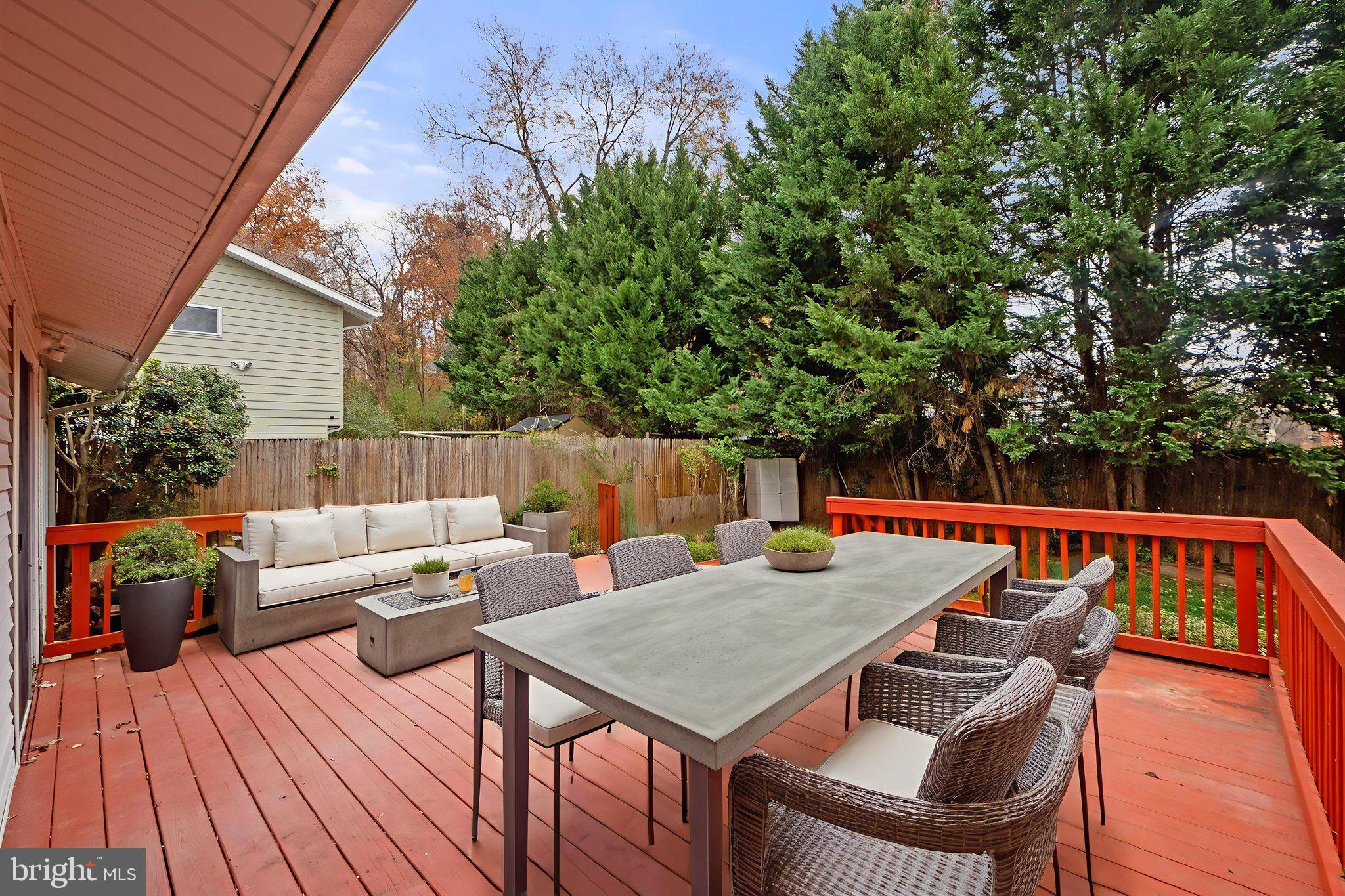 HUNGERFORD - Residential Lease