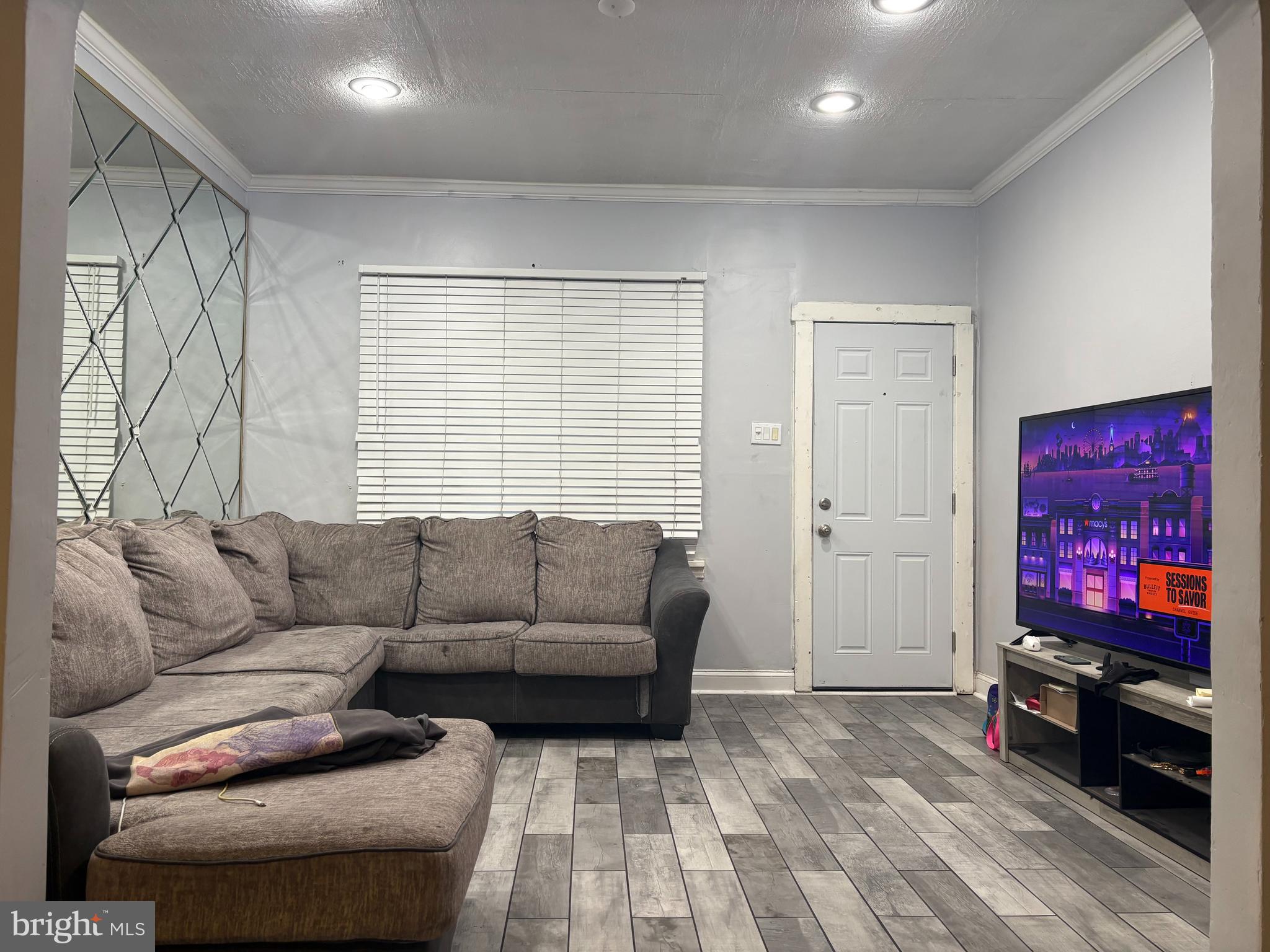 1247 CARL MILLER BOULEVARD