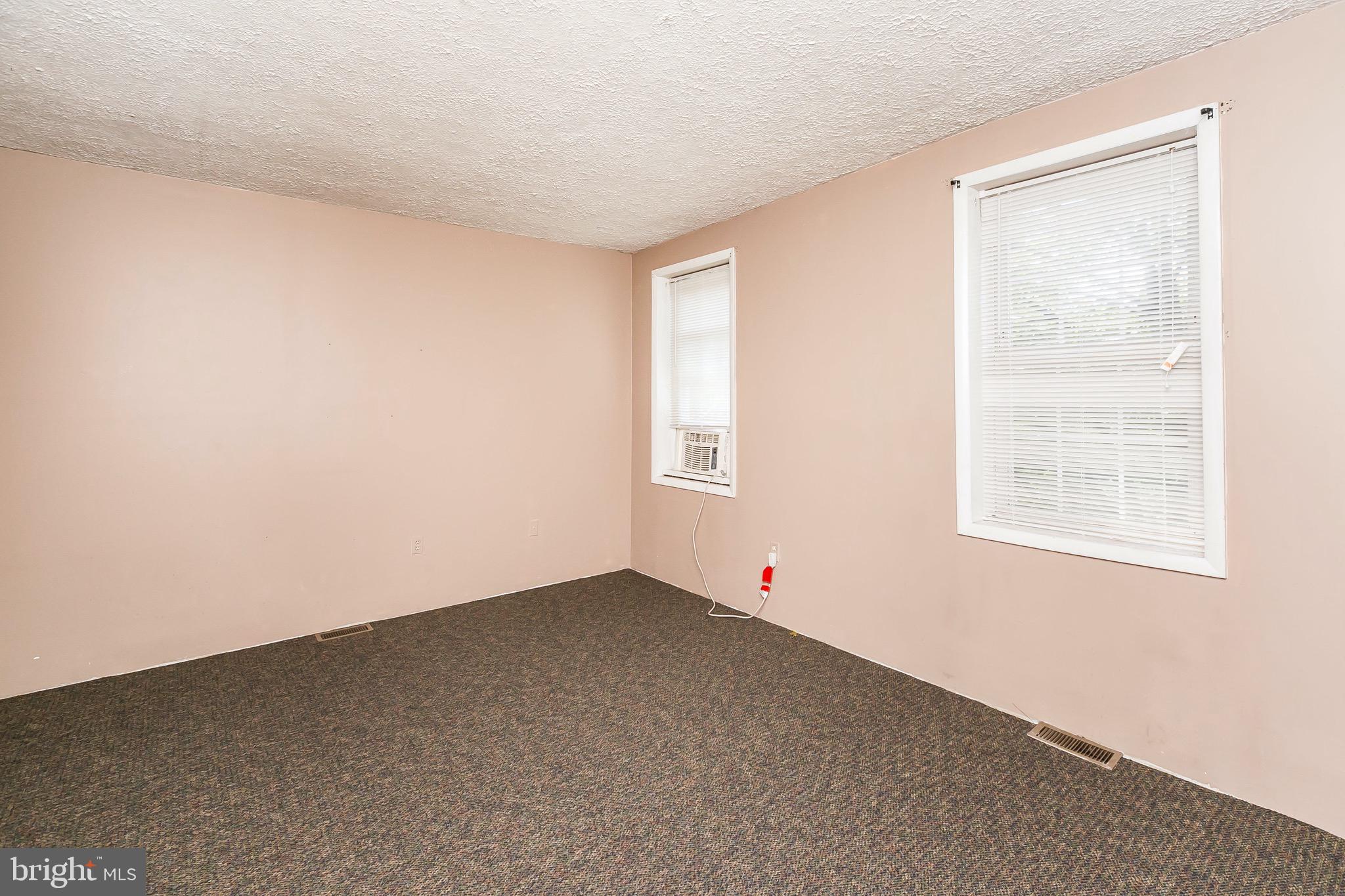 FEDERAL HILL HISTORIC DISTRICT - Residential Lease