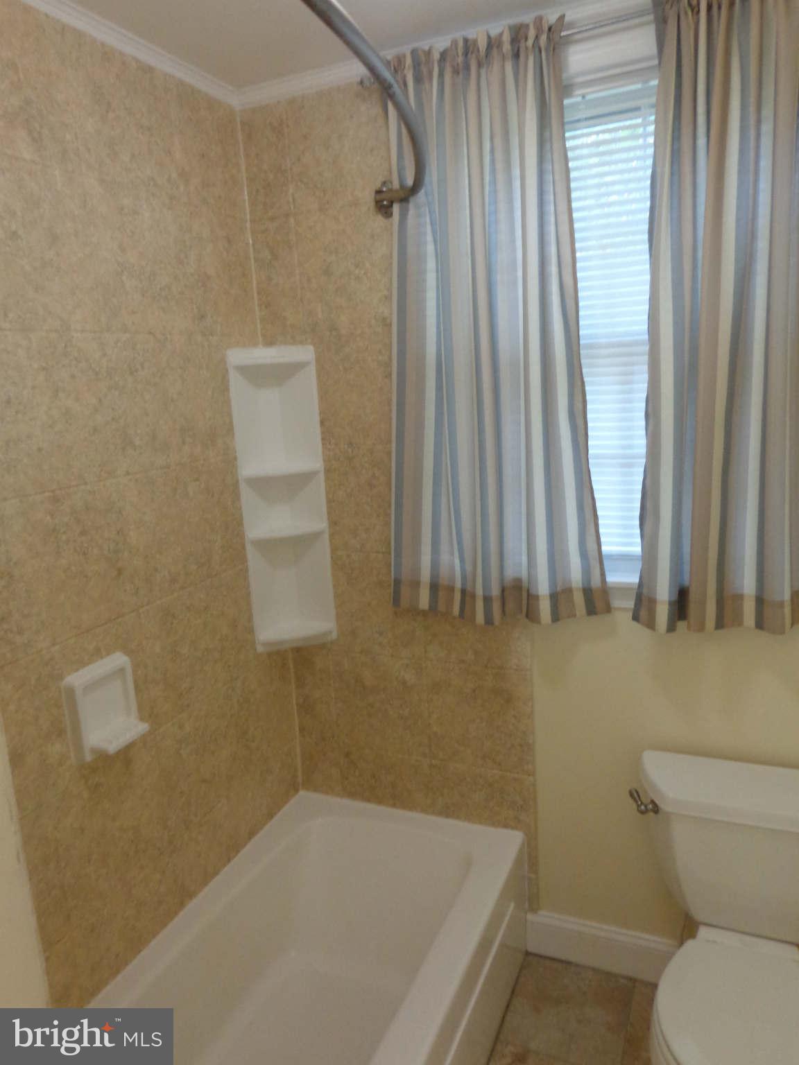 SEVERN - Residential Lease