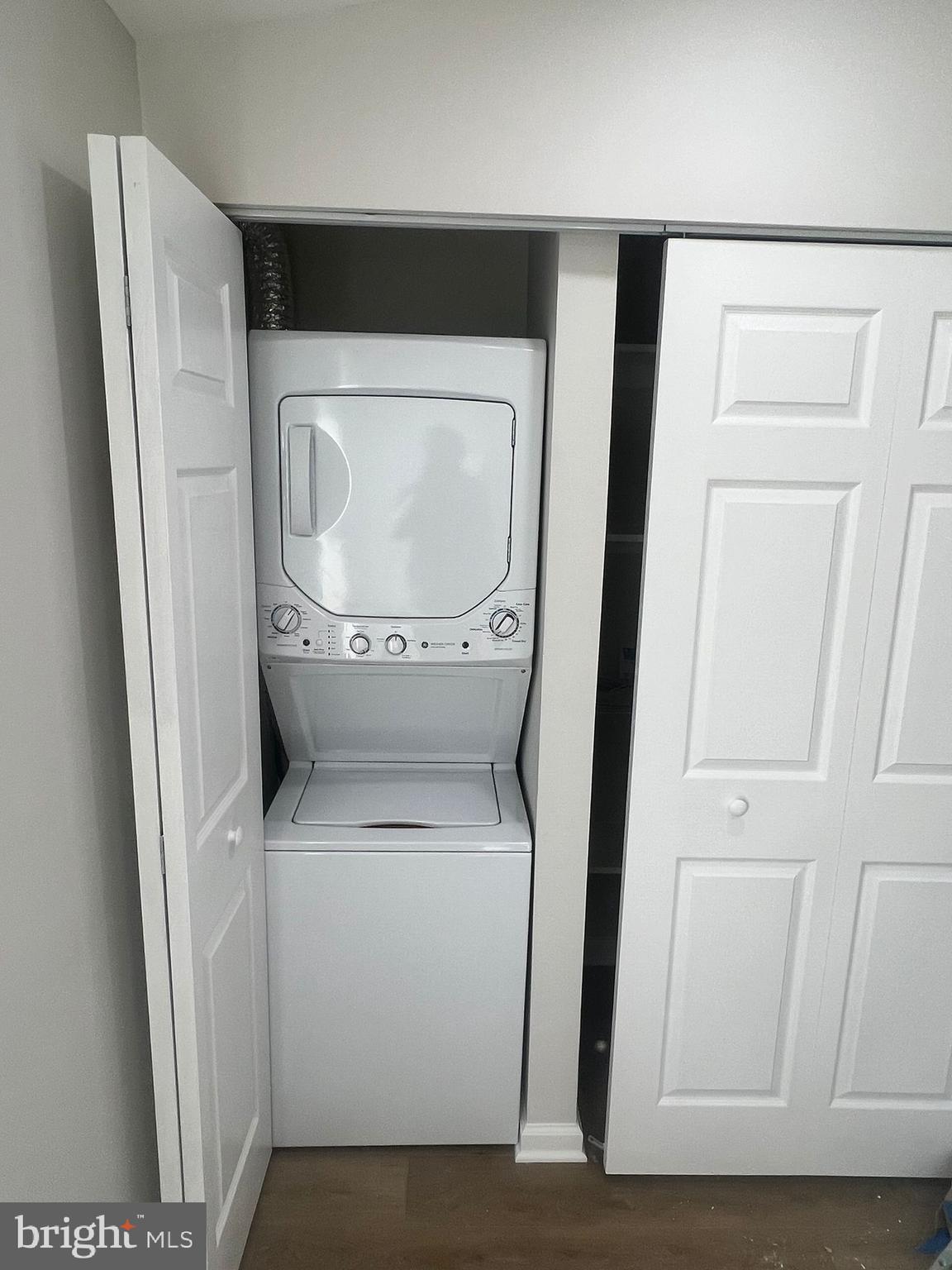 FREDERICKTOWNE VILLAGE - Residential Lease