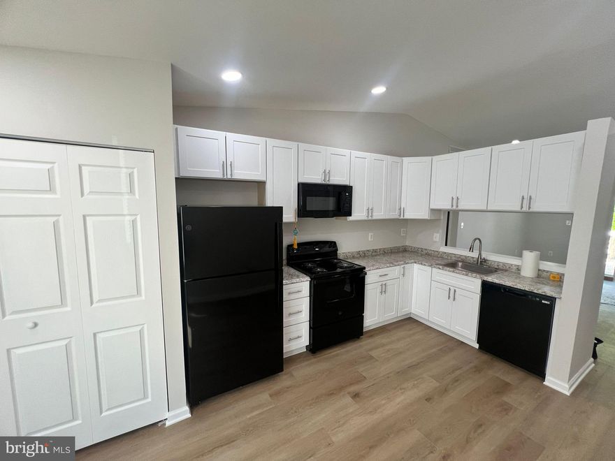 Villa-style home in the heart of Frederick, Maryland. Fully remodeled. Amazing 2 bedroom, 1 bathroom in Frederick. Amenities included: central air, central heat, deck, dishwasher, hardwood floors, updated kitchen, updated bathroom, storage, washer dryer, and yard. No Utilities included. With the convenience of private driveway parking (2 cars) and off-street parking. Pets allowed case by case bases. OPEN HOUSE on Sunday 10/52025 from 12PM to 2PM.