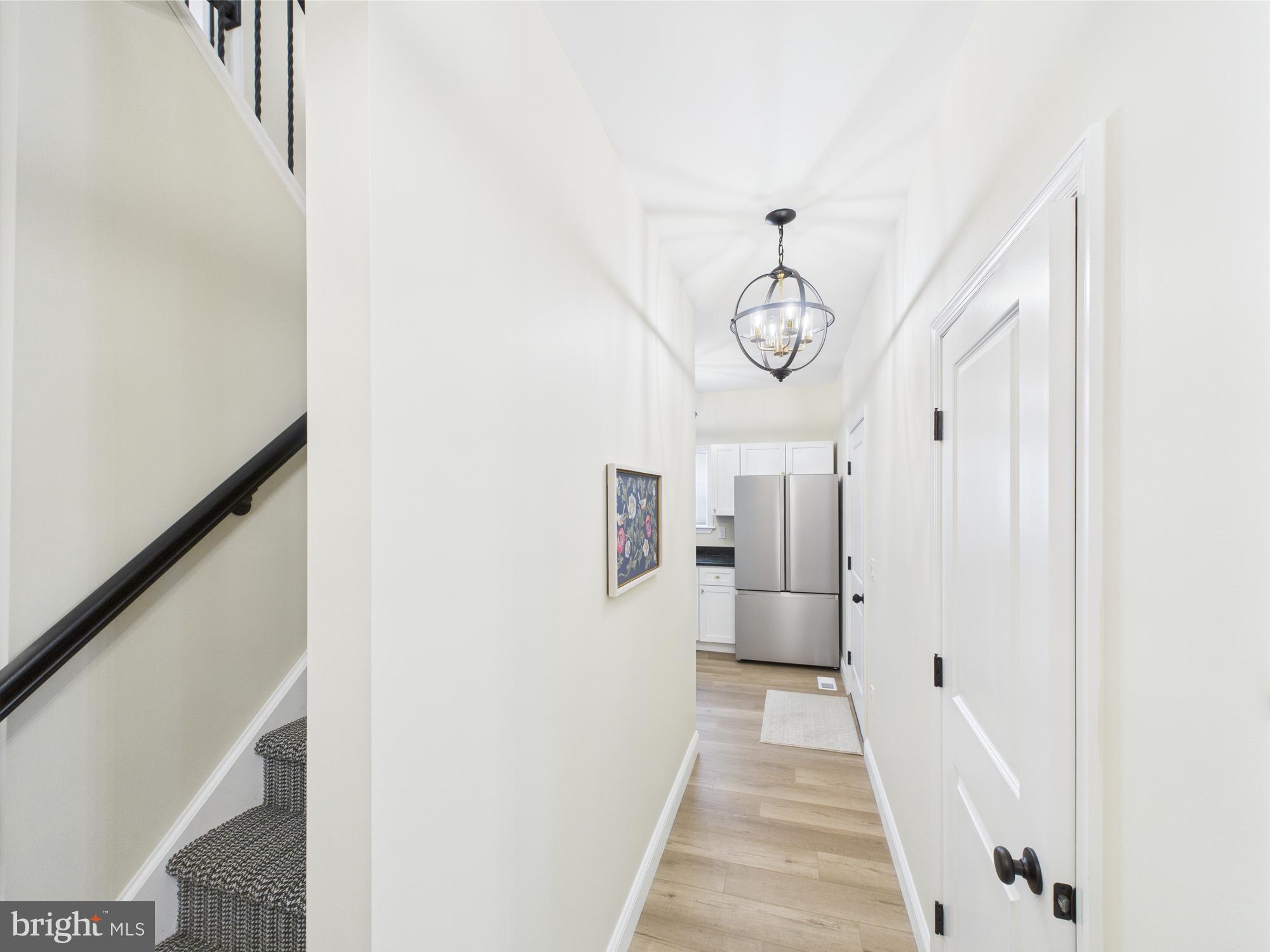 ARROWHEAD LAKE - Residential