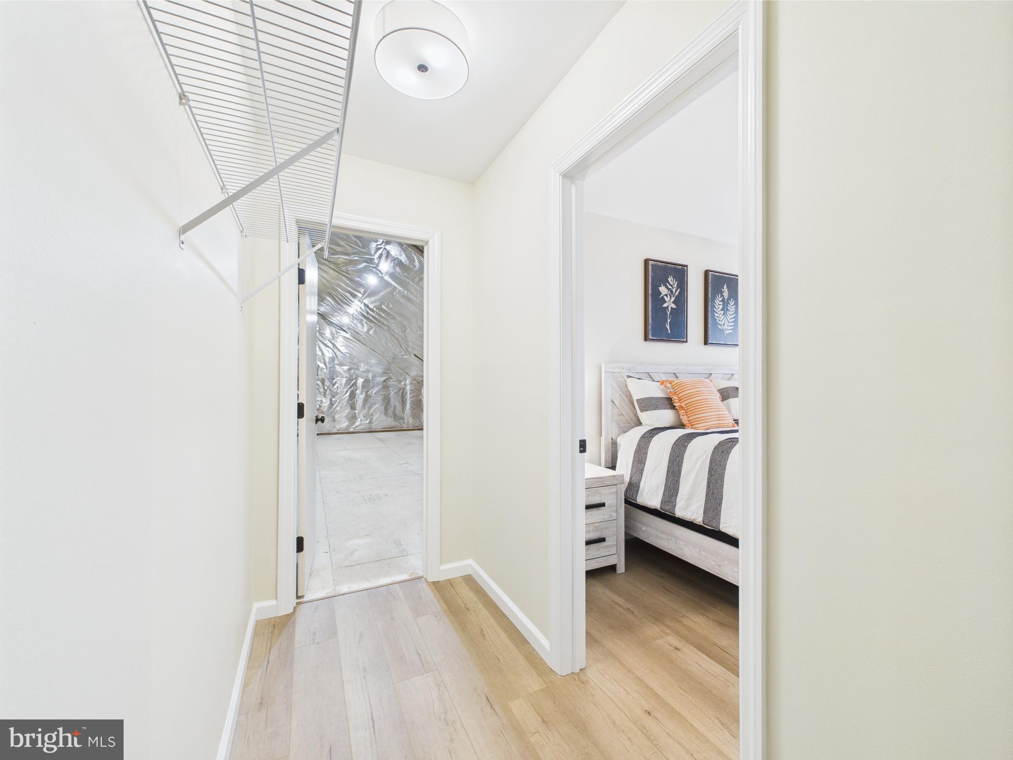 ARROWHEAD LAKE - Residential