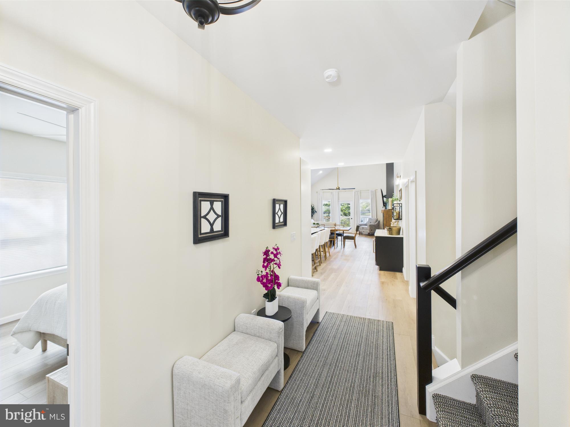 ARROWHEAD LAKE - Residential