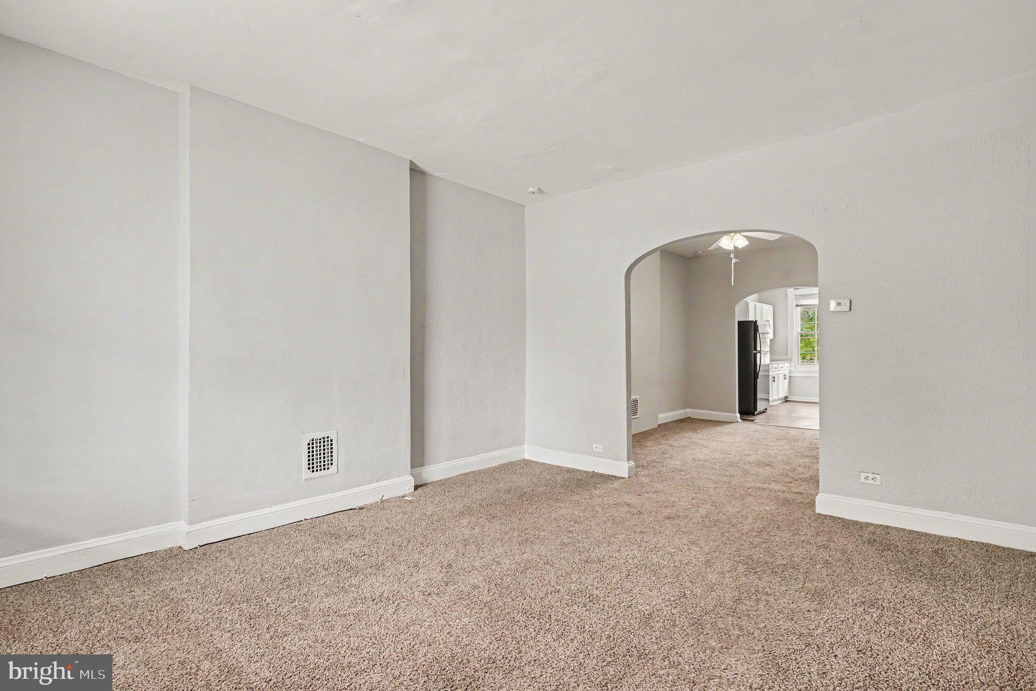 1122 MONTPELIER STREET