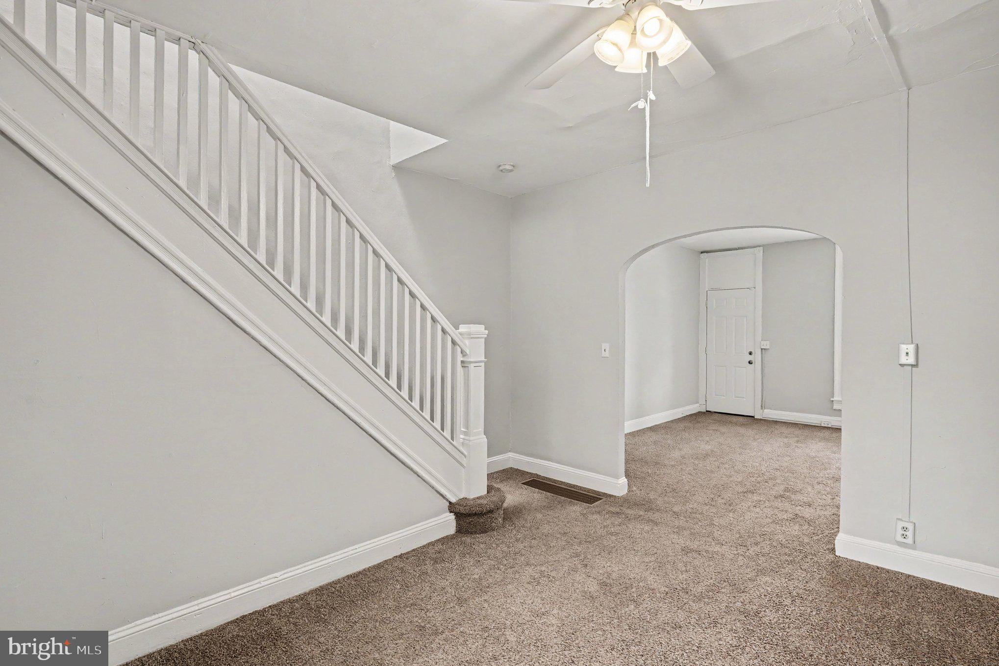 1122 MONTPELIER STREET