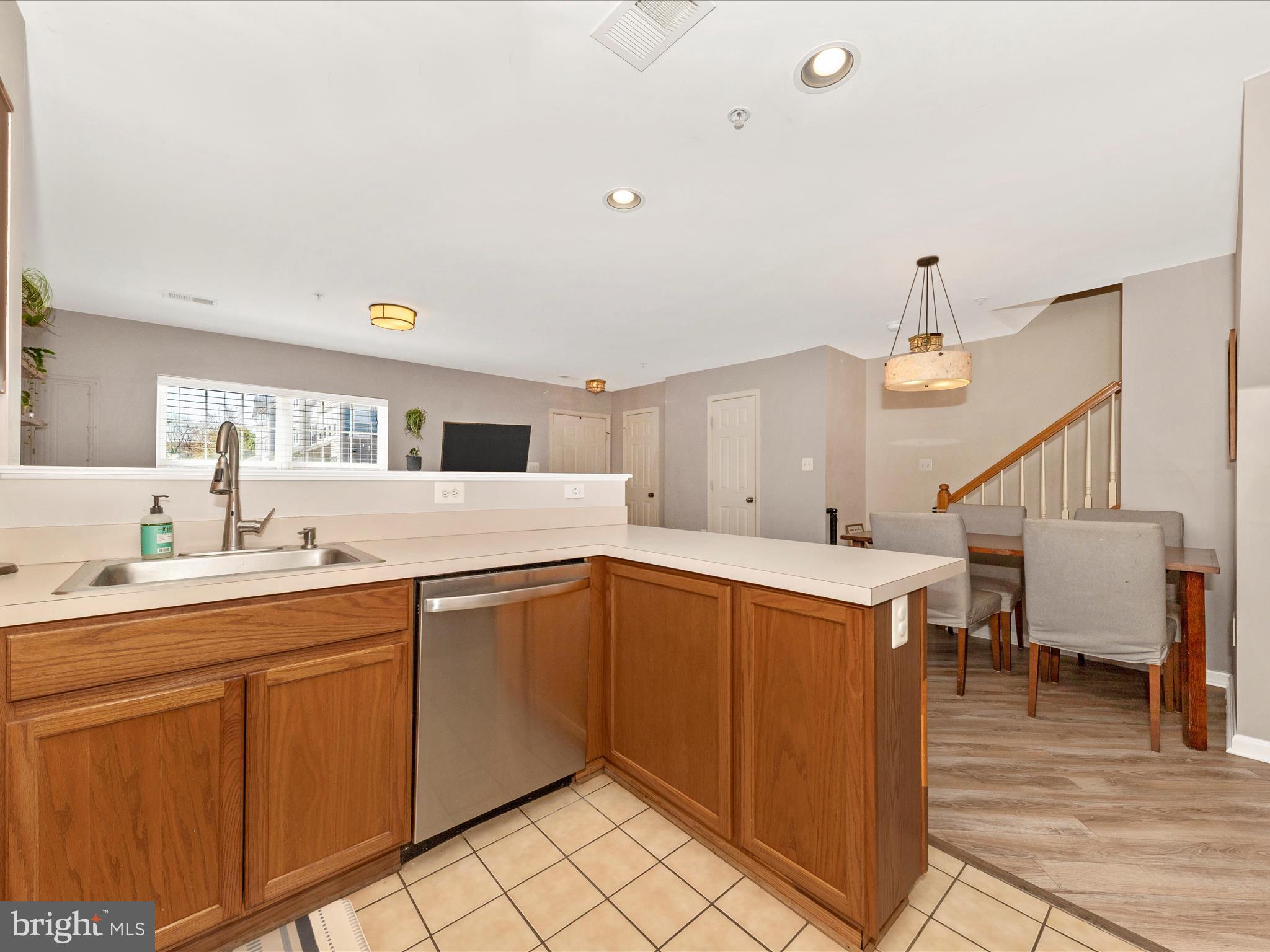 WELLINGTON TRACE - Residential