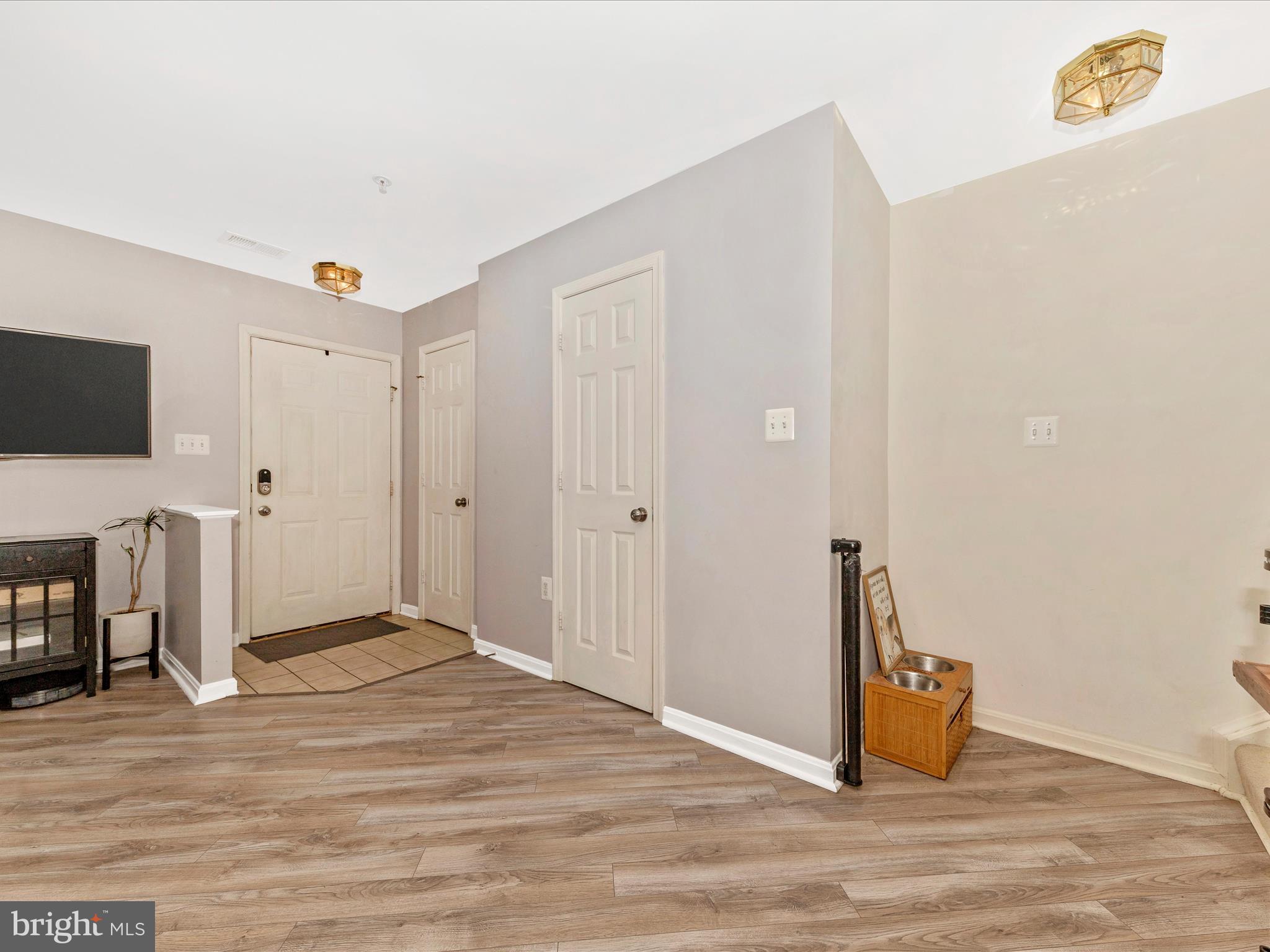 WELLINGTON TRACE - Residential