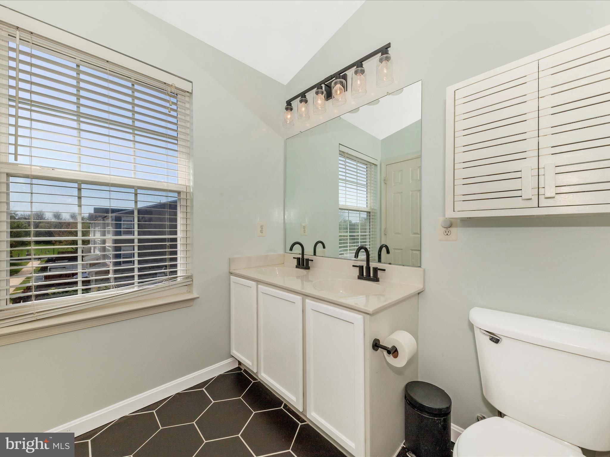 WELLINGTON TRACE - Residential