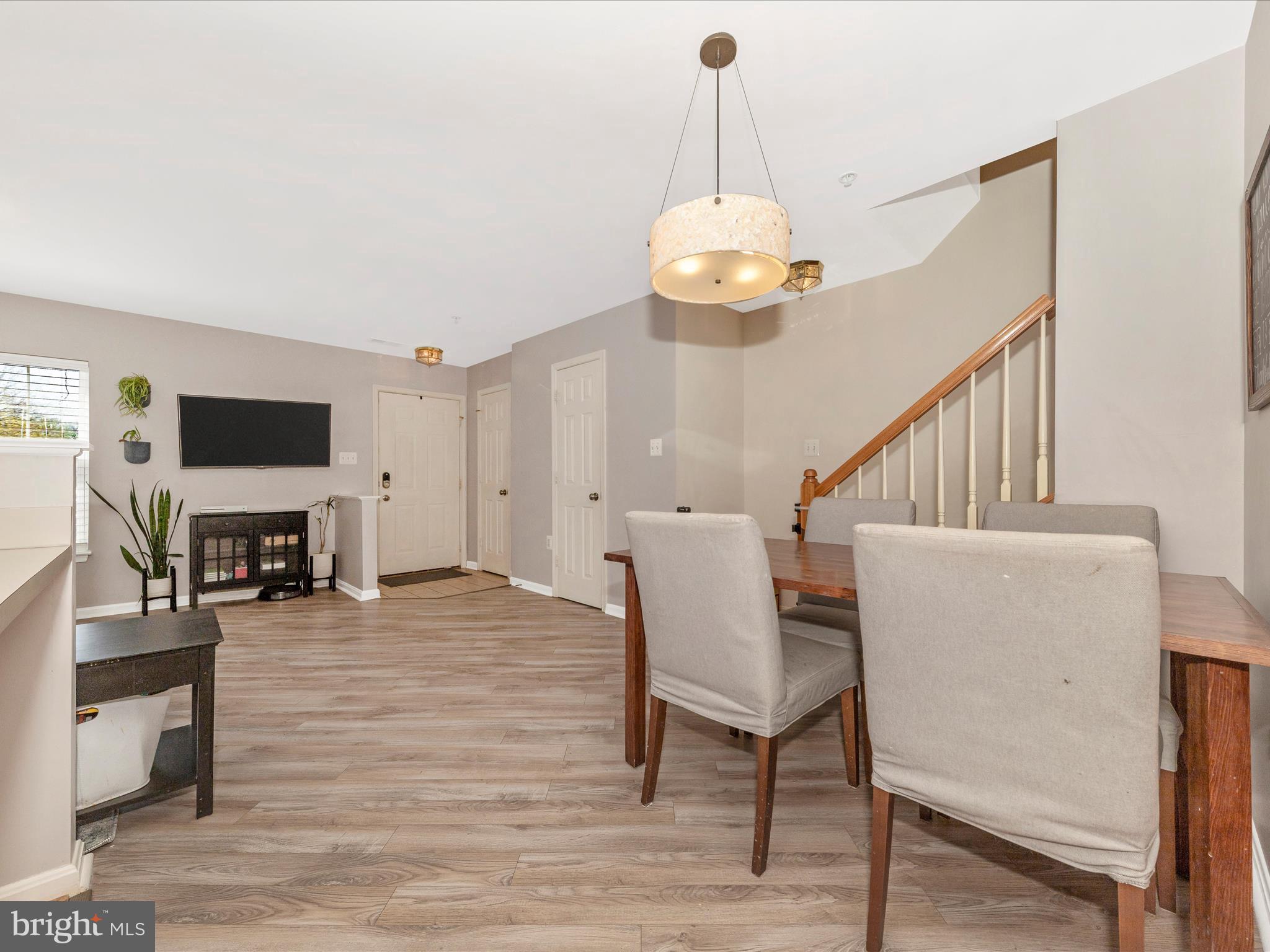 WELLINGTON TRACE - Residential