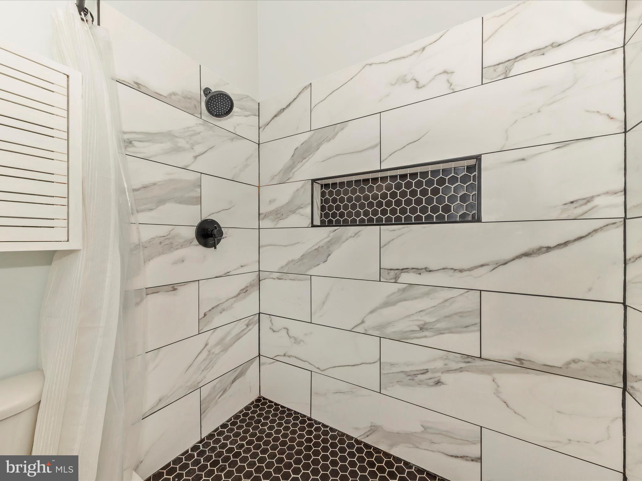 WELLINGTON TRACE - Residential