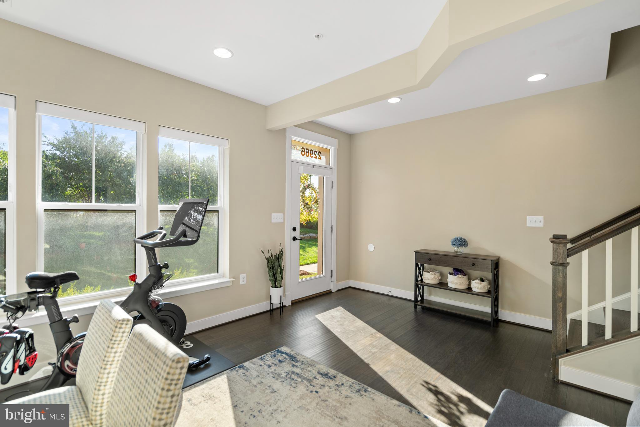 BRAMBLETON TOWN CENTER - Residential