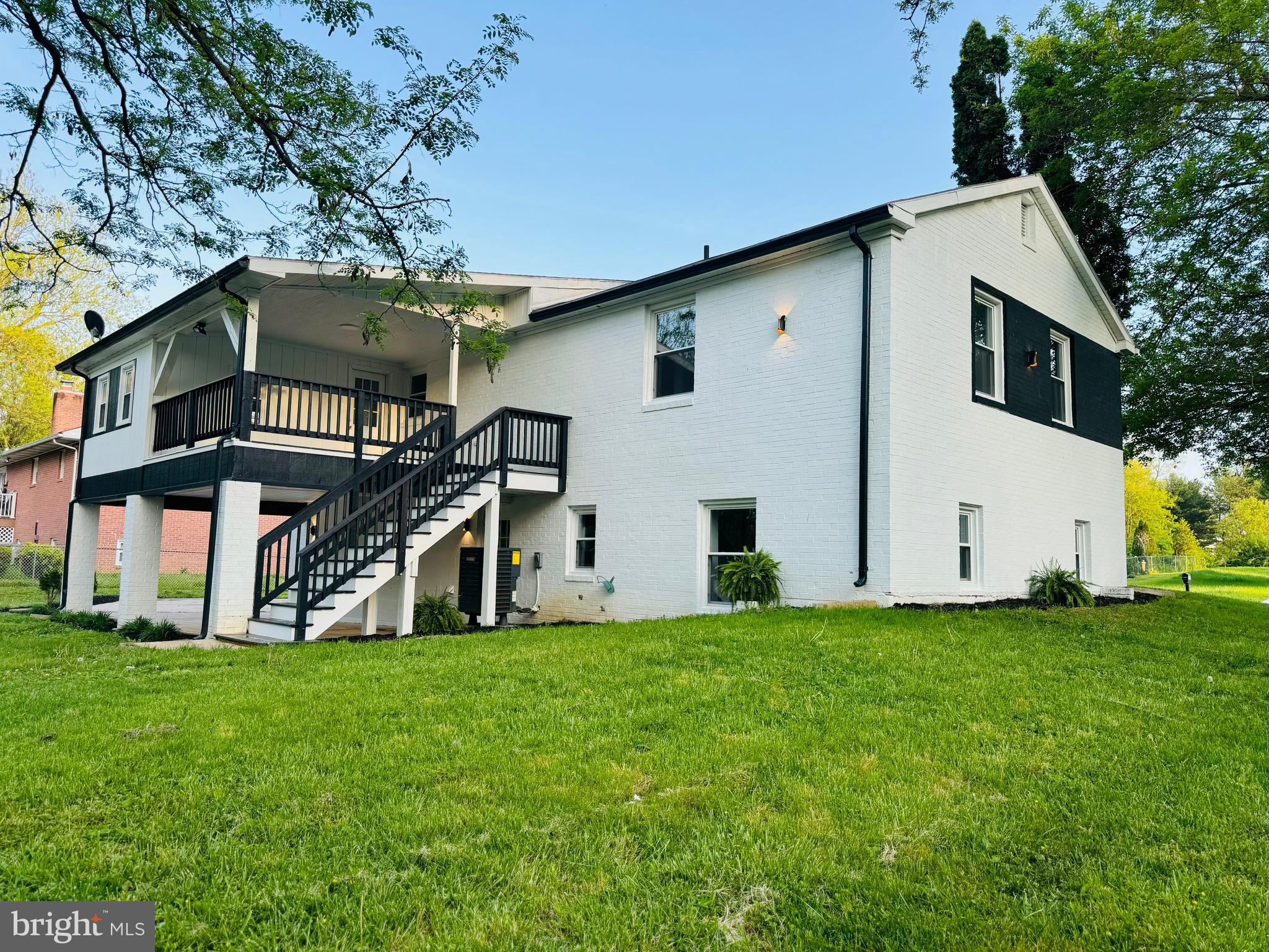 ORCHARD HILLS - Residential