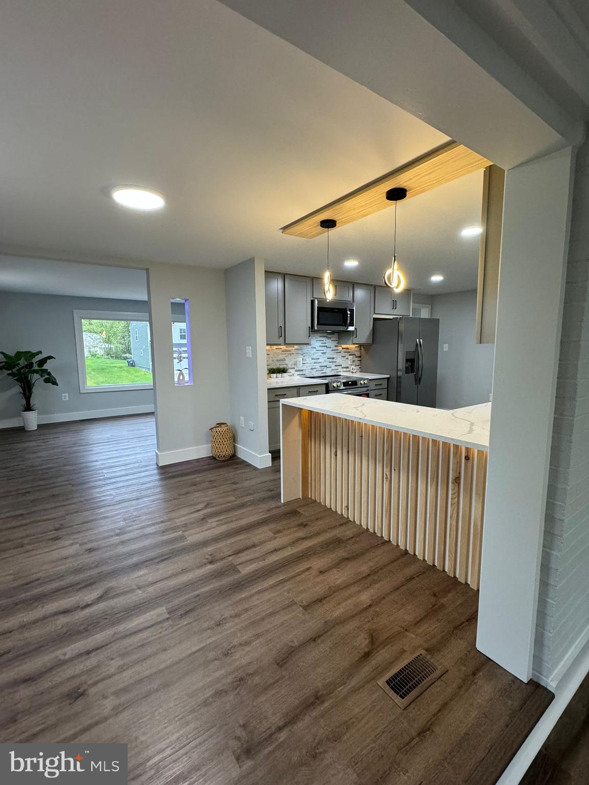 ORCHARD HILLS - Residential