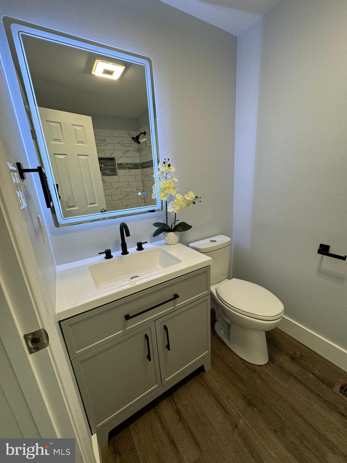 ORCHARD HILLS - Residential