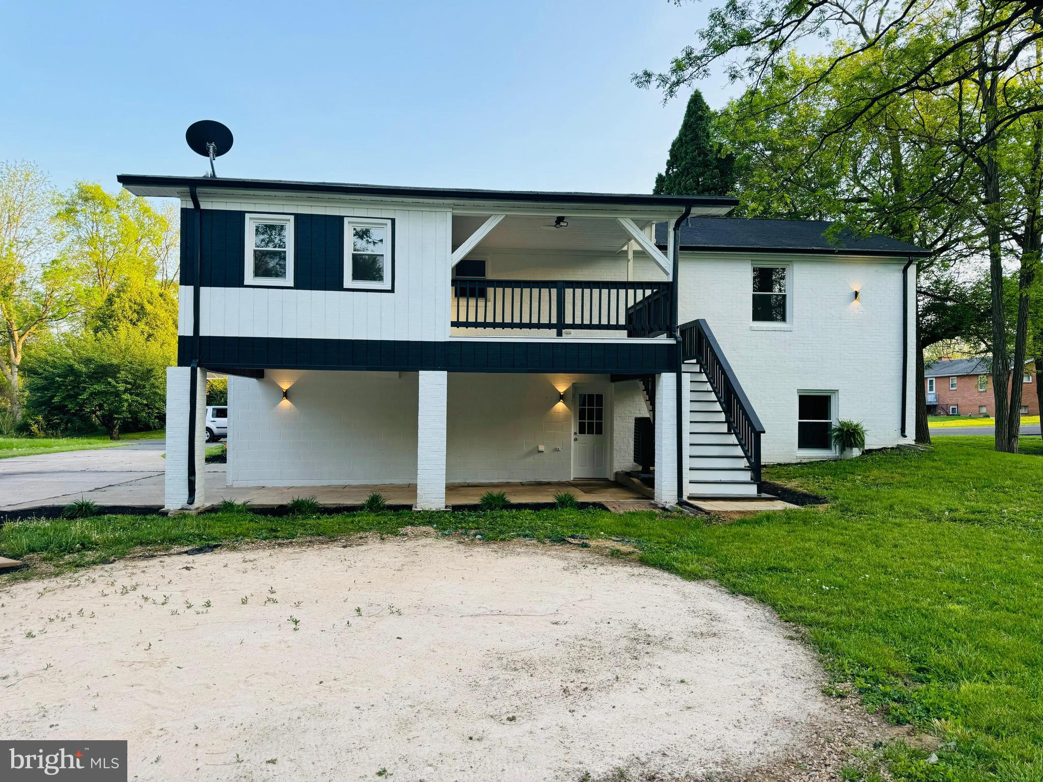 ORCHARD HILLS - Residential