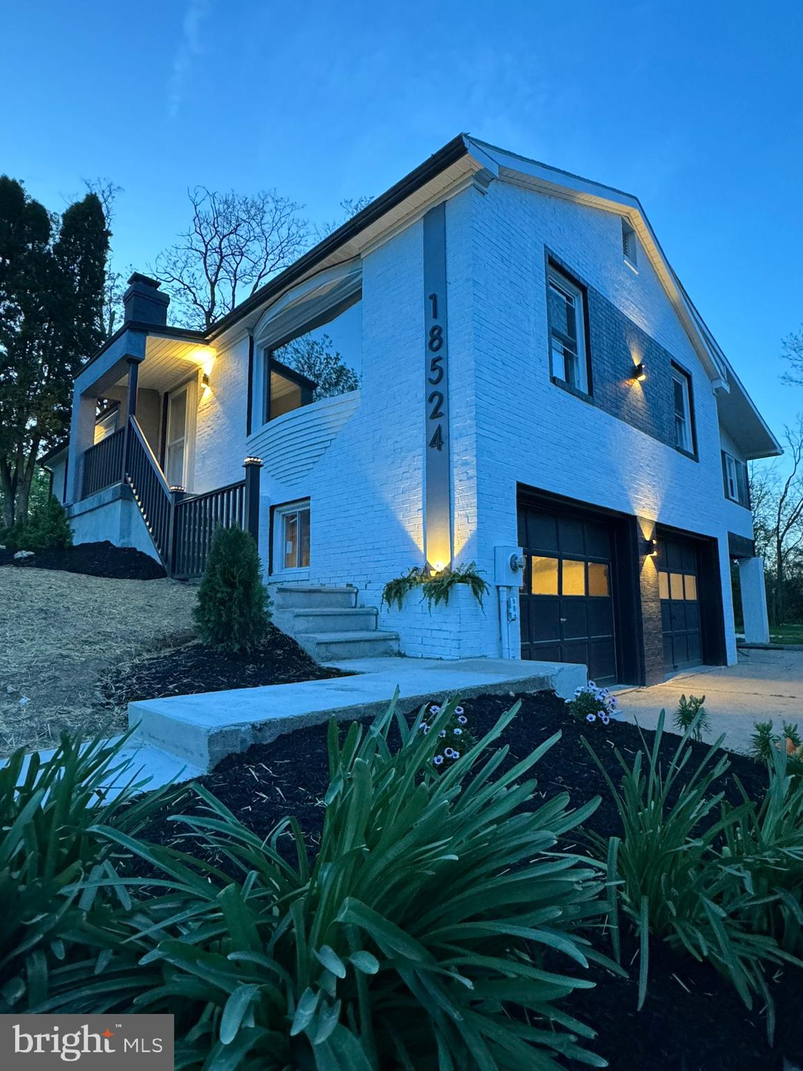 ORCHARD HILLS - Residential